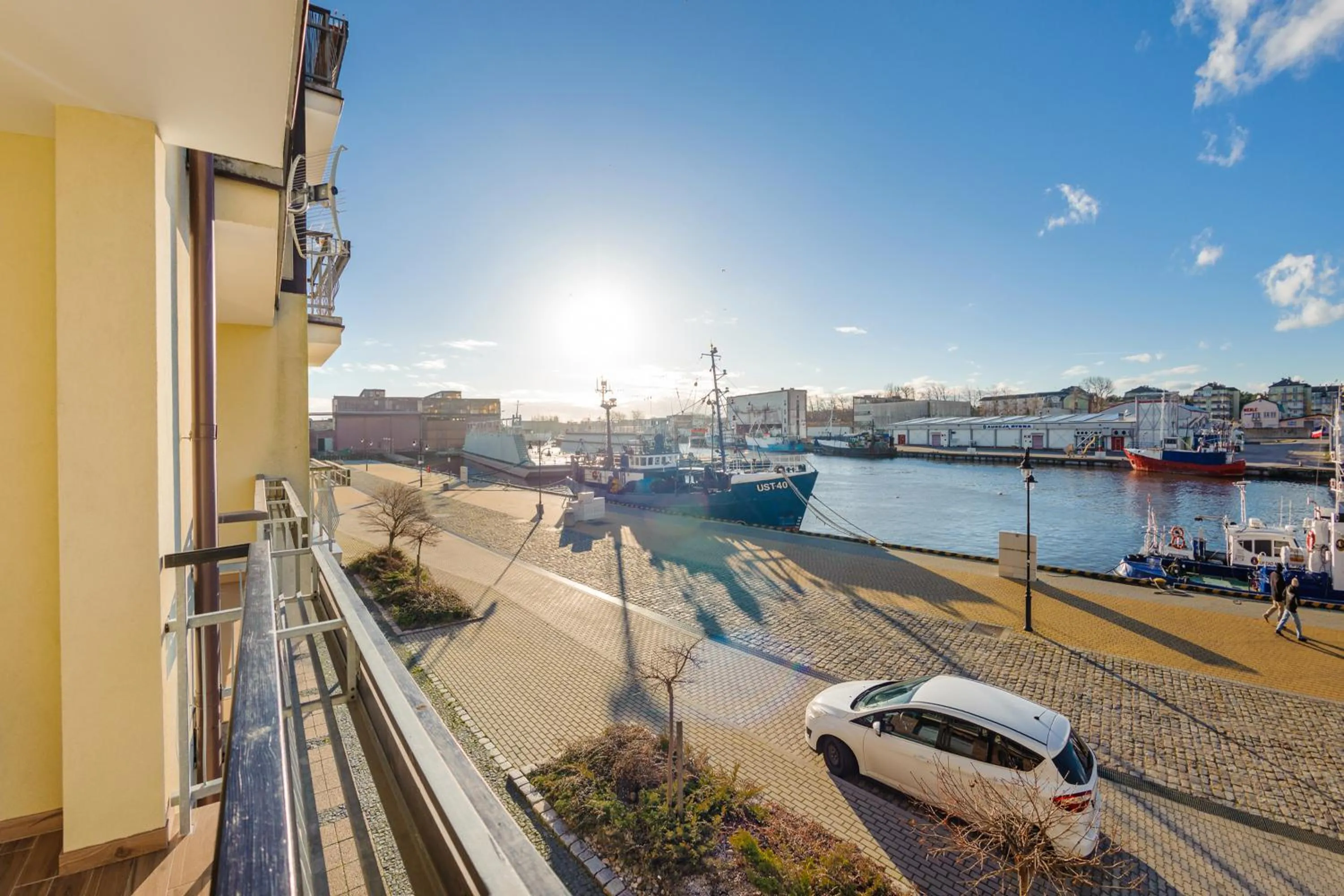 Balcony/Terrace in Bulwar Portowy, Sun & Snow