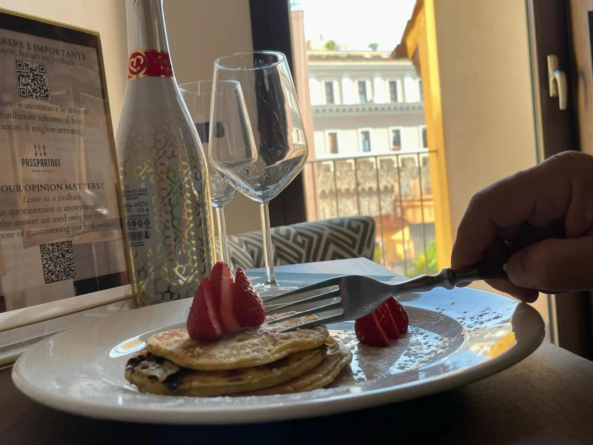 Food and drinks in Passpartout Boutique Palace