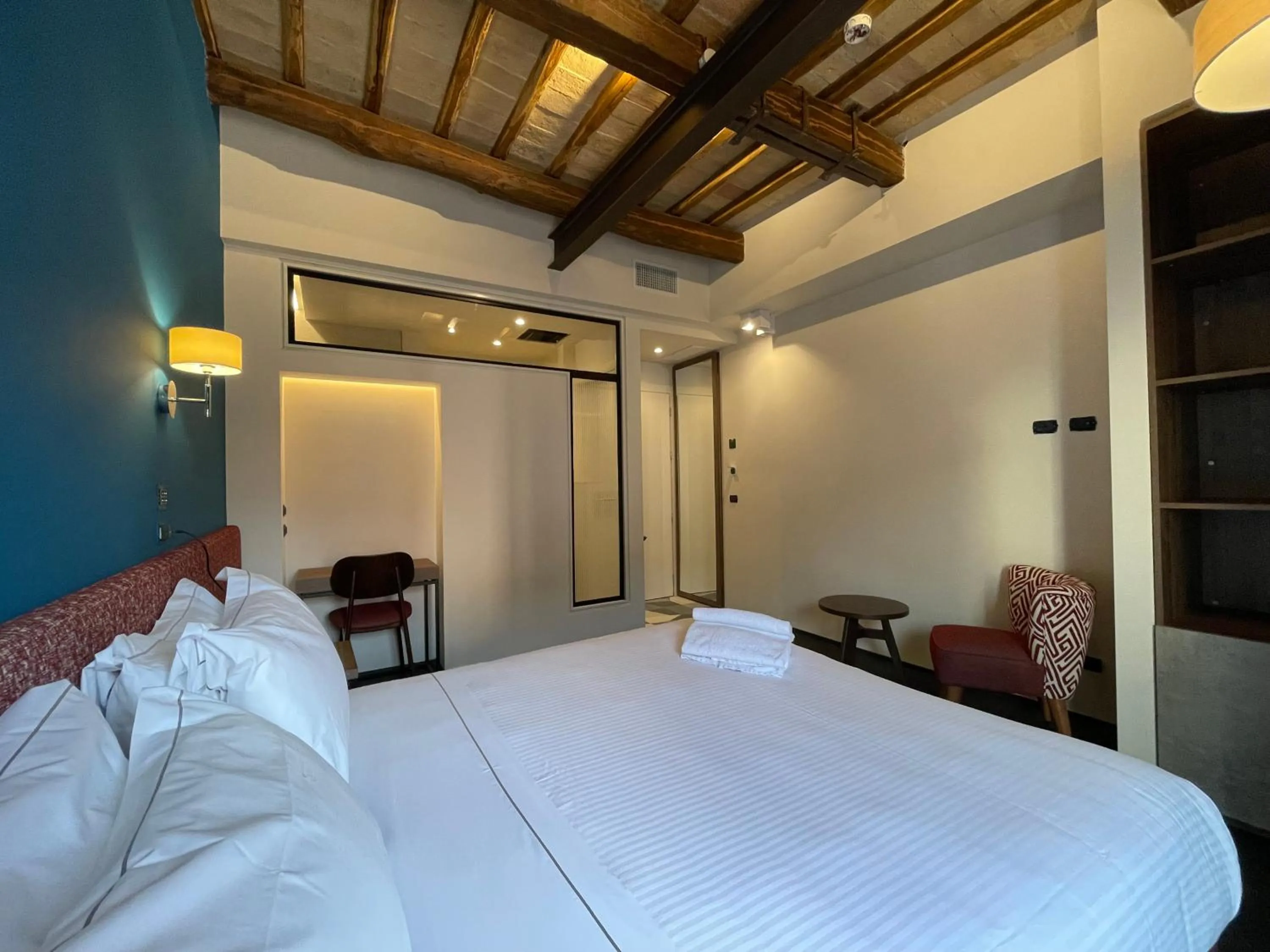 Bed in Passpartout Boutique Palace