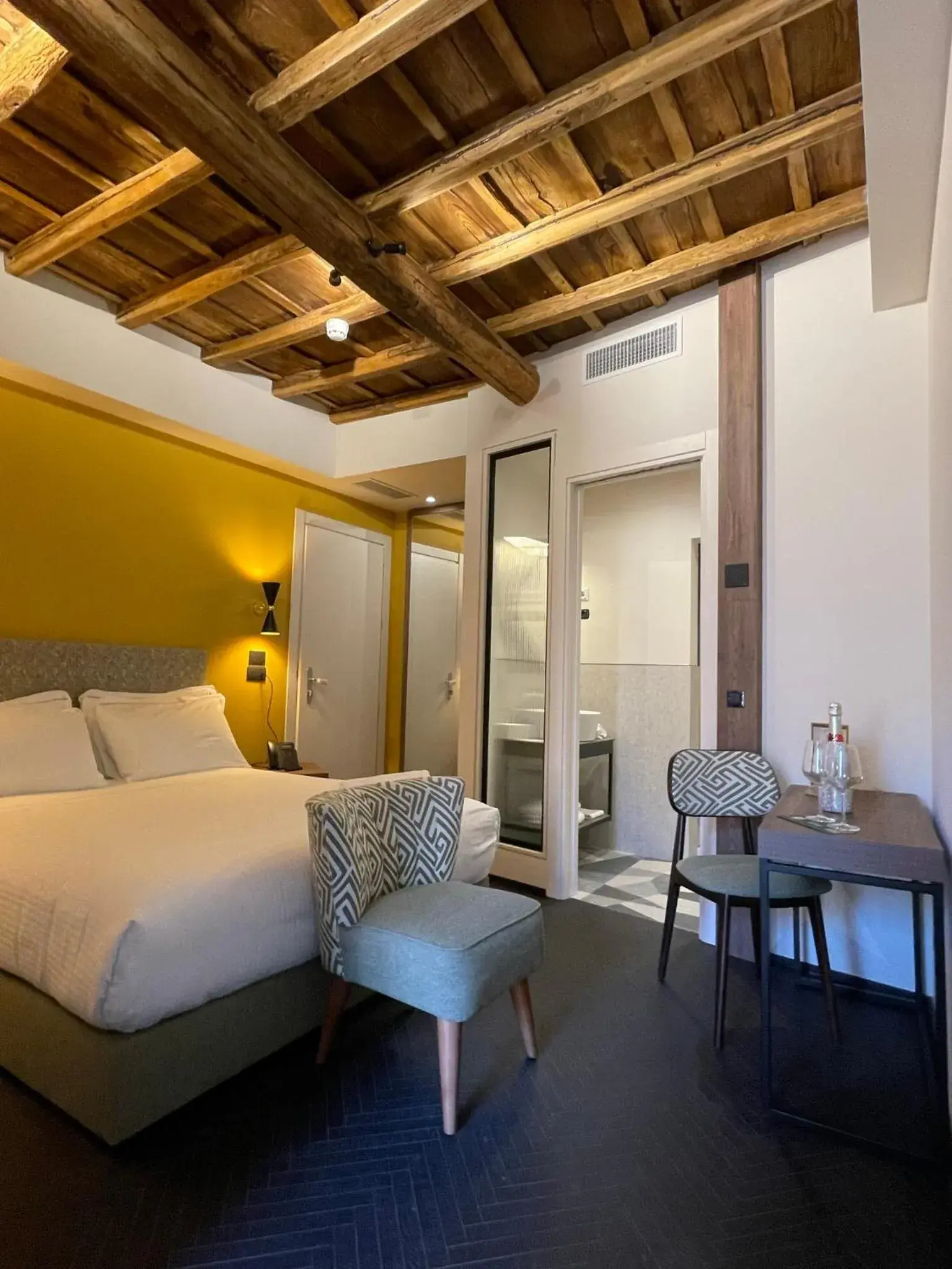 Bed in Passpartout Boutique Palace Bed in Passpartout Boutique Palace