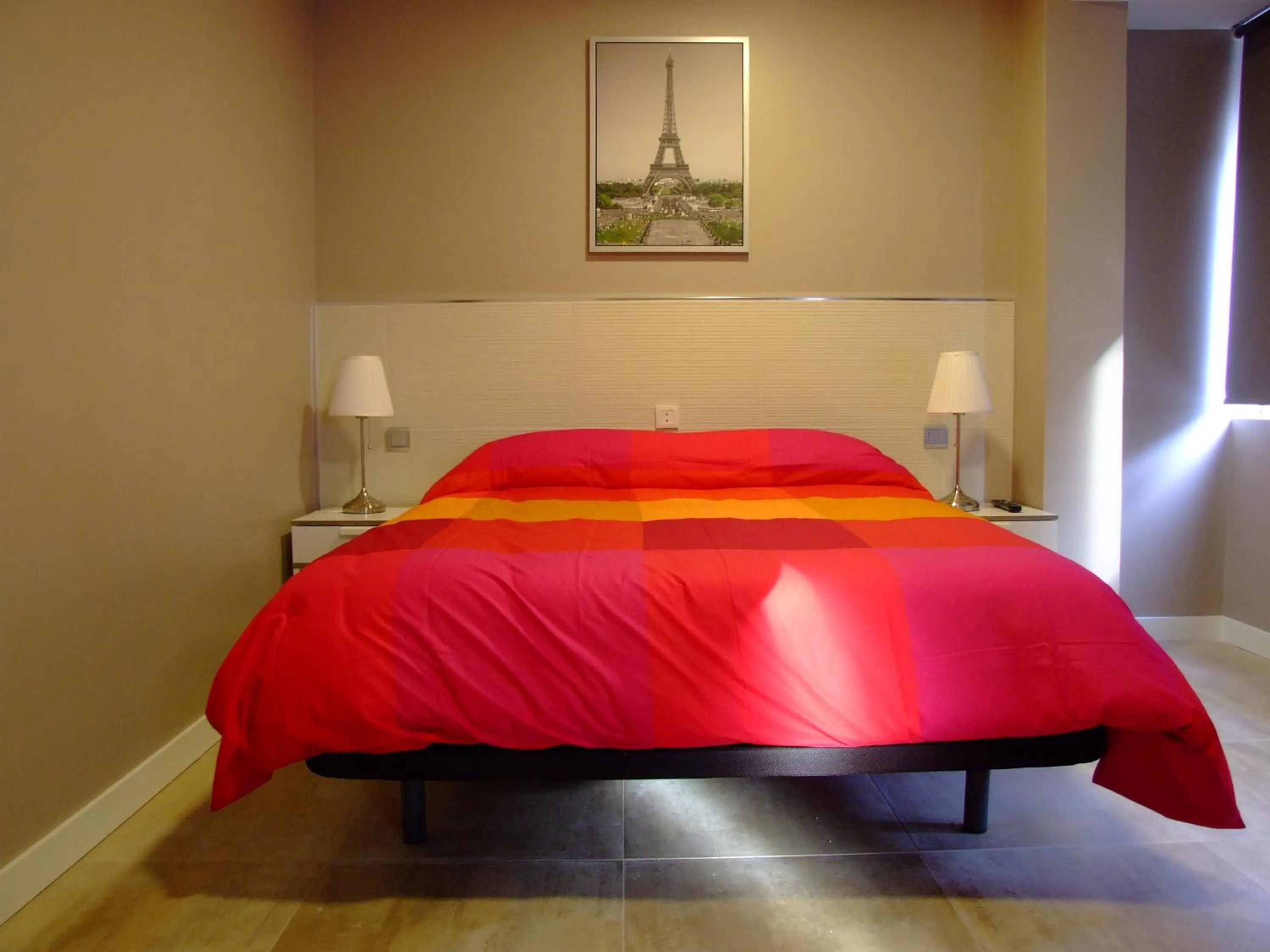 Bedroom, Bed in Hostal Vintage Santander