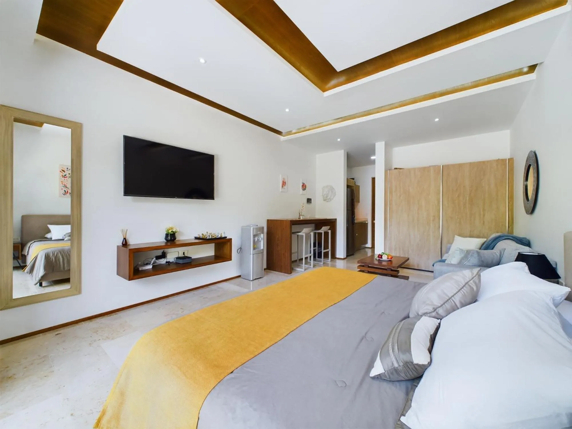 Bed in Studio near to 5th Avenue, Bars & Beautiful views By Yeah
