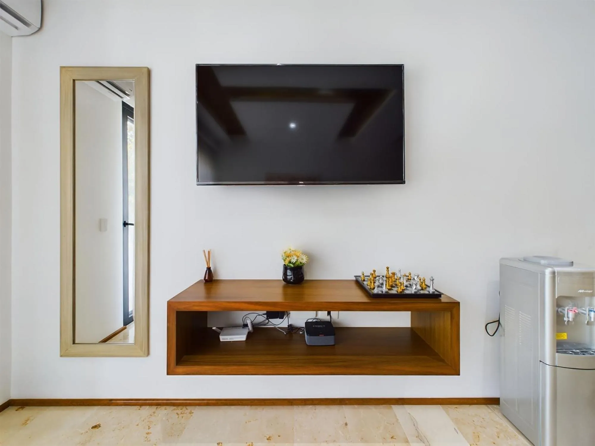 TV and multimedia in Studio near to 5th Avenue, Bars & Beautiful views By Yeah