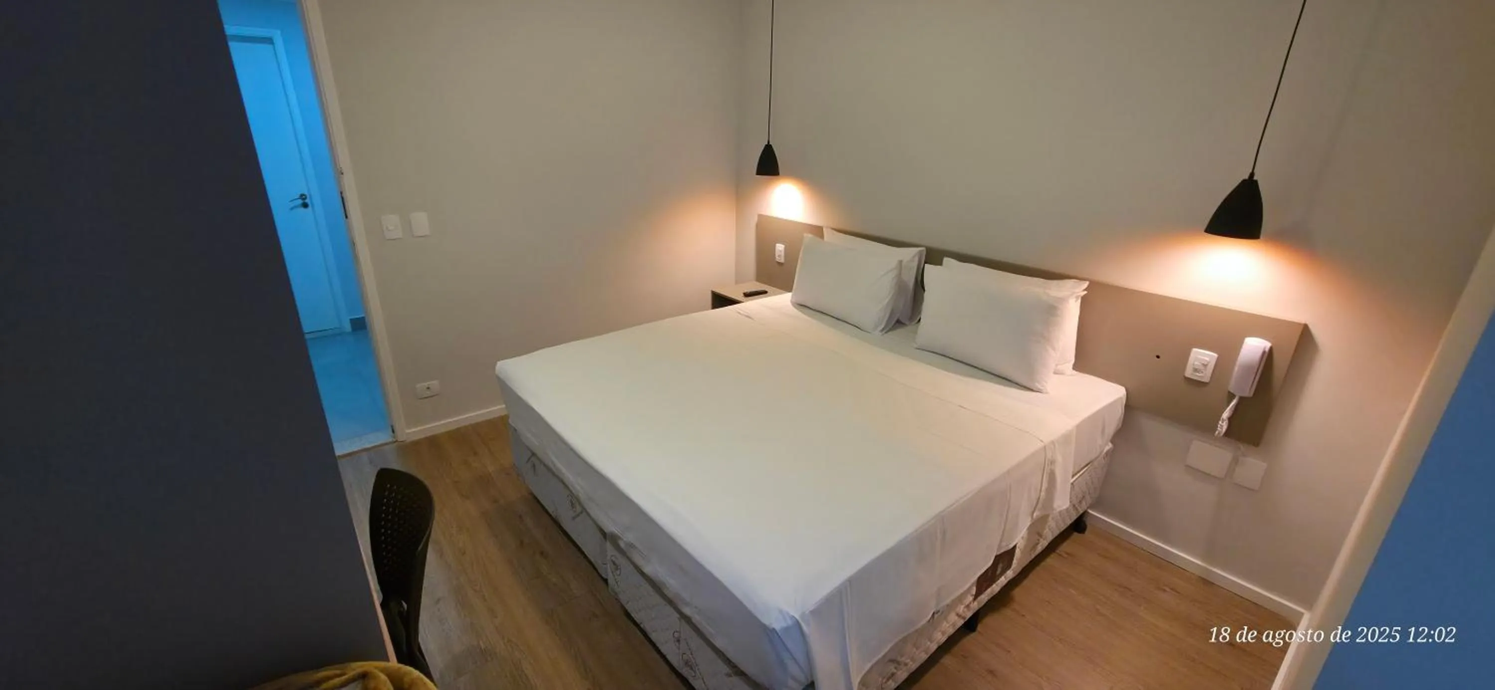 Superior King Room - single occupancy in Jaguaré Hotel