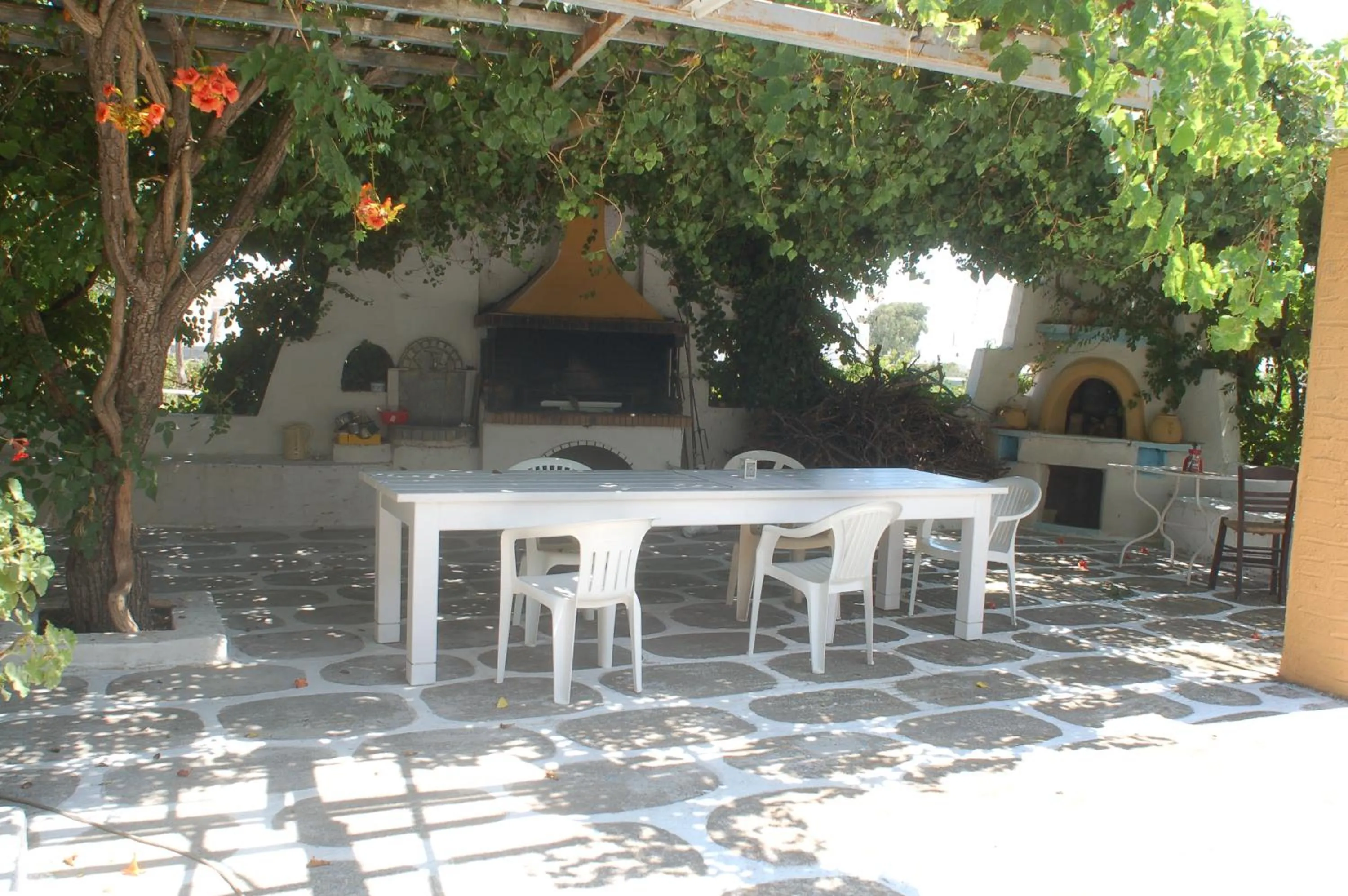 Patio in Miltiadis Apartments