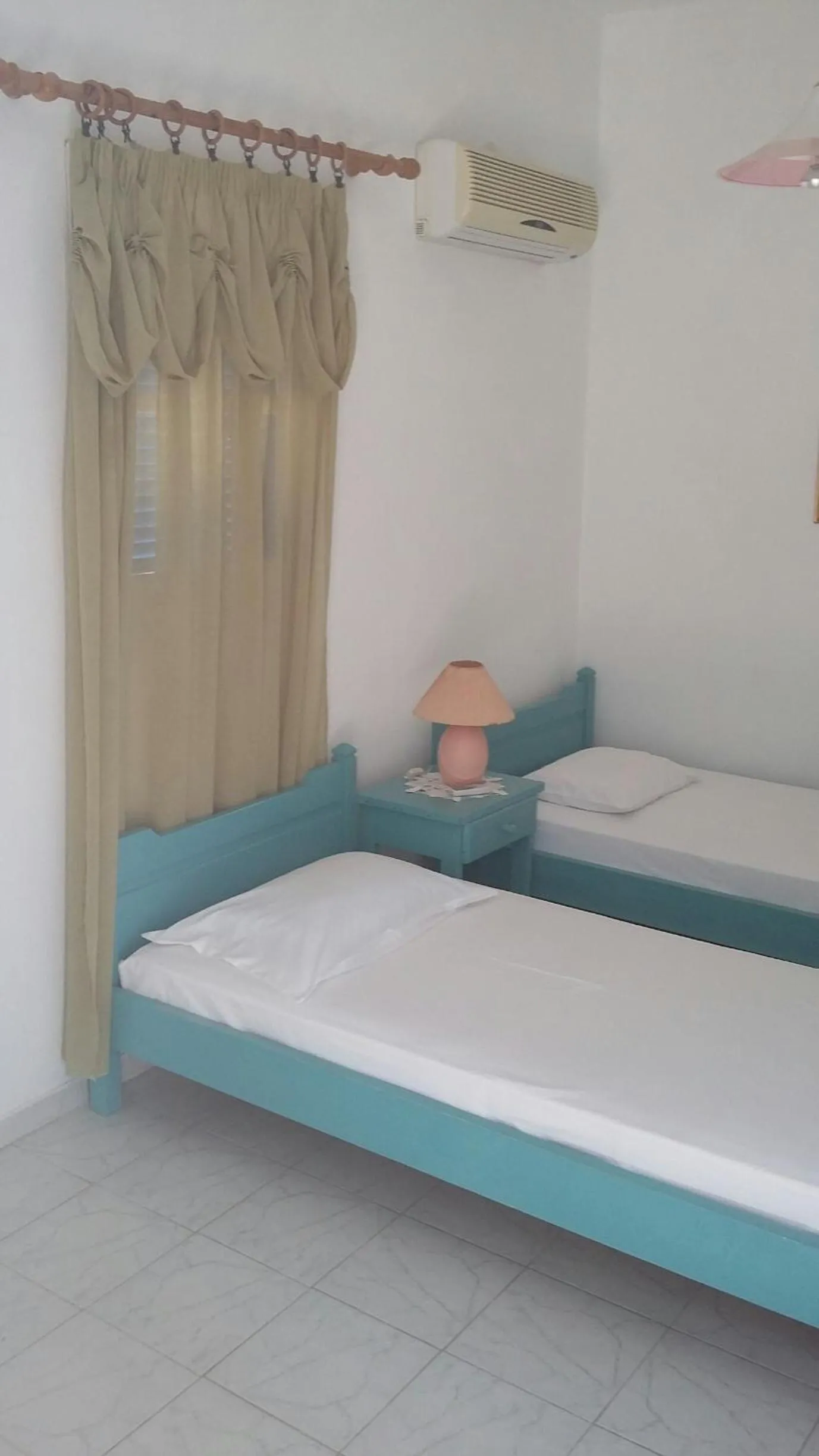 Bed in Miltiadis Apartments