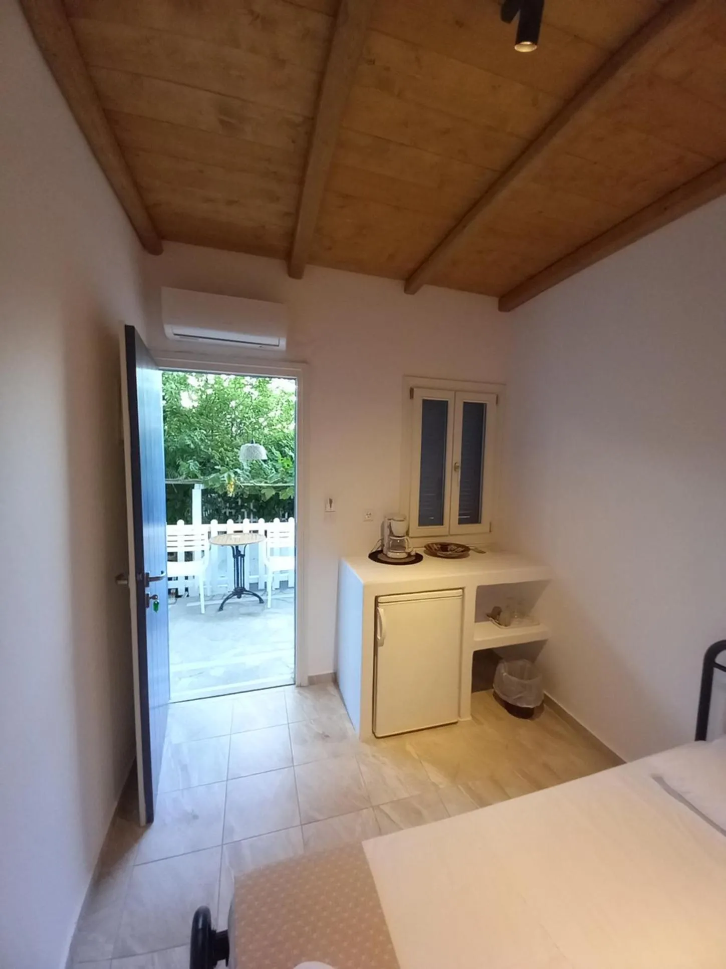 Bed in Miltiadis Apartments