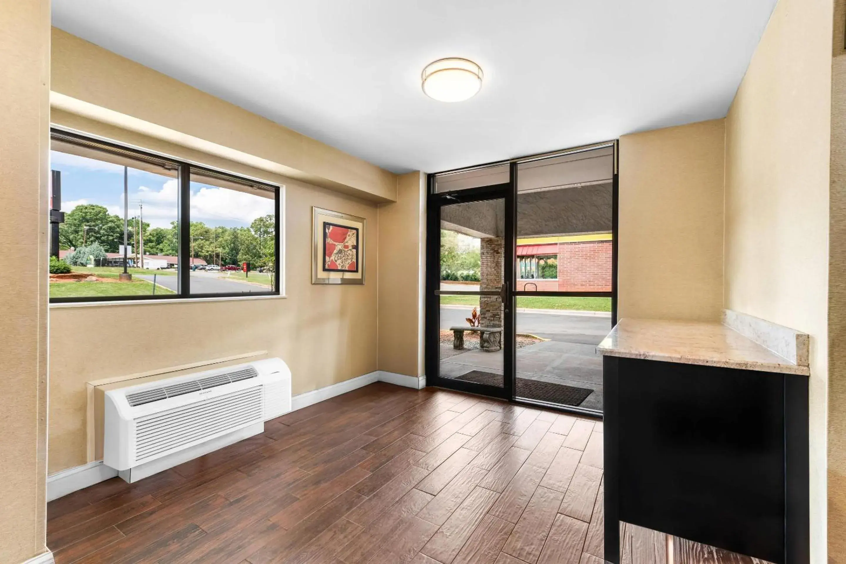 Lobby or reception in Econo Lodge Charlotte Airport Lobby or reception in Econo Lodge Charlotte Airport