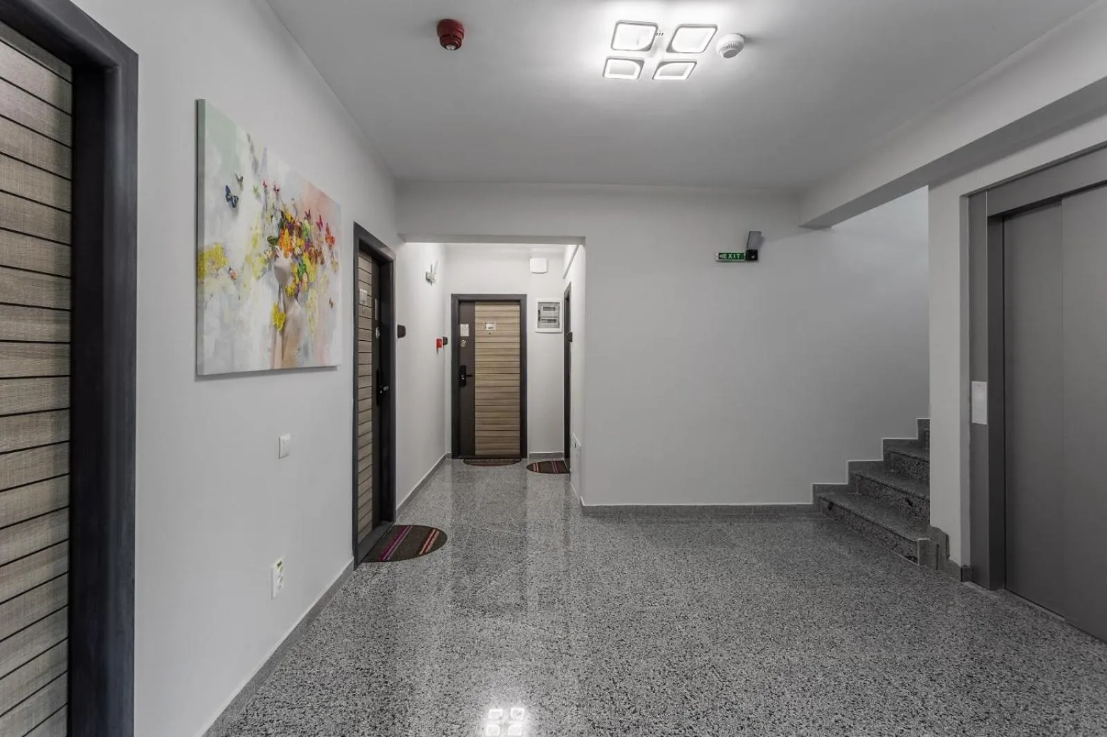 Property building in Otopeni Suites by CityBookings