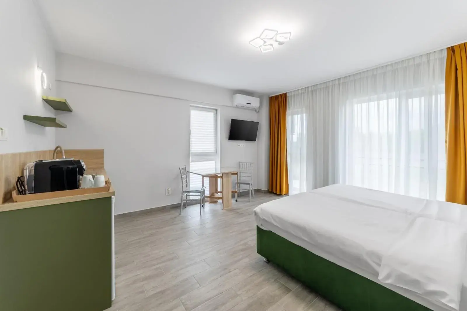 Photo of the whole room, Bed in Otopeni Suites by CityBookings Photo of the whole room, Bed in Otopeni Suites by CityBookings