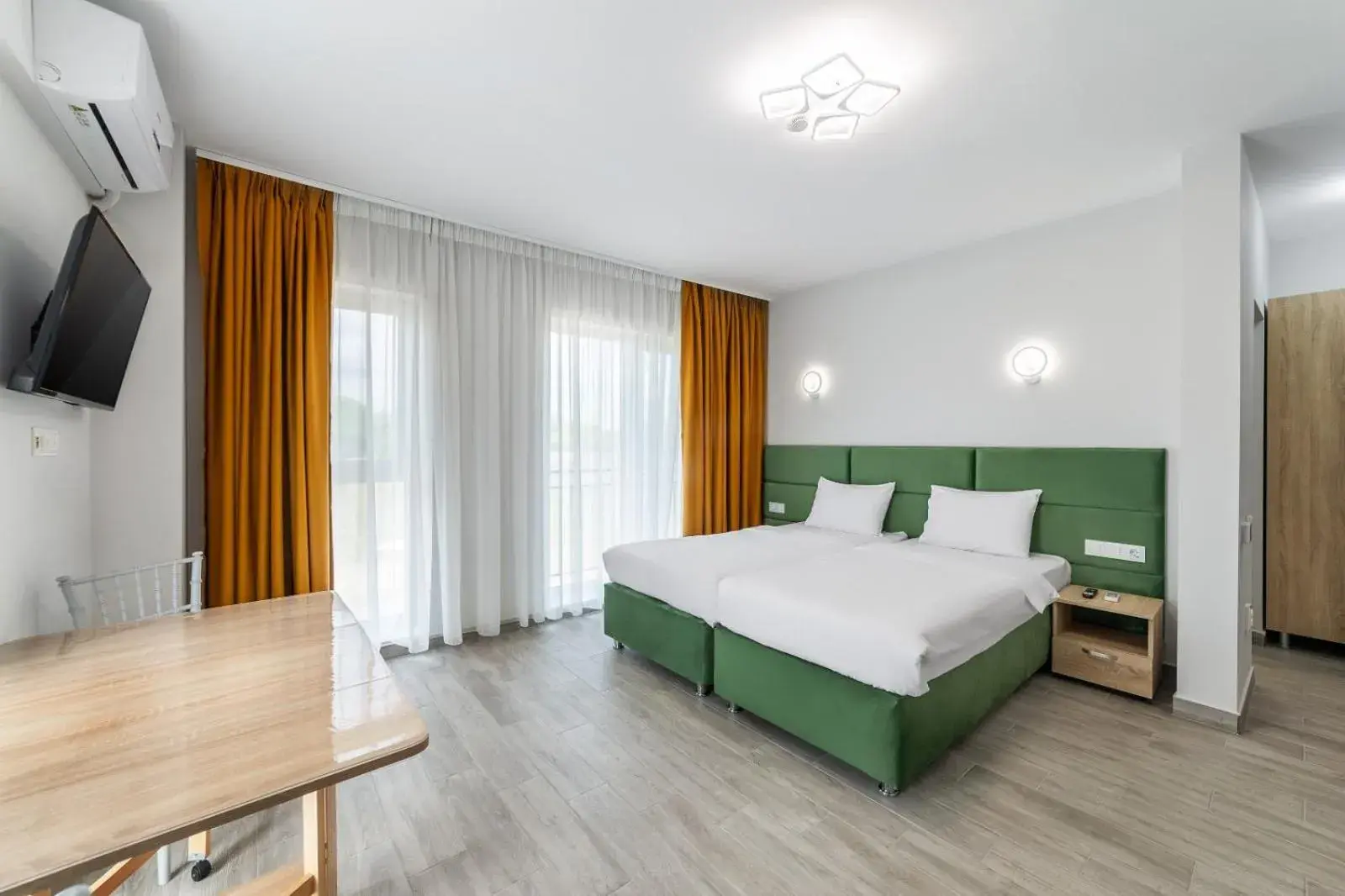 Photo of the whole room, Bed in Otopeni Suites by CityBookings Photo of the whole room, Bed in Otopeni Suites by CityBookings