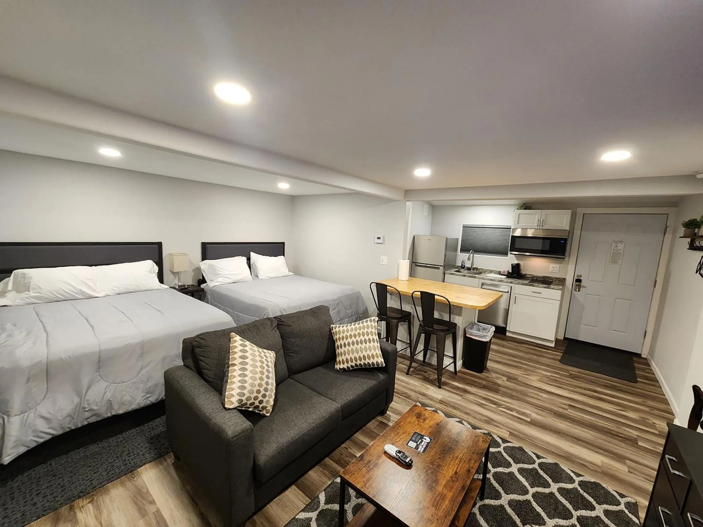 Bed in Snowy Mountain Inn