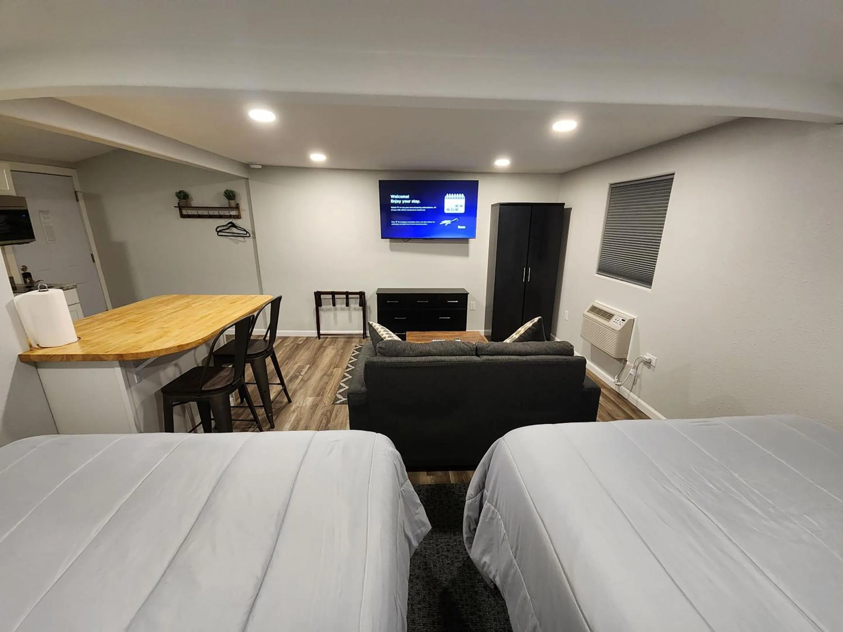 Bed in Snowy Mountain Inn