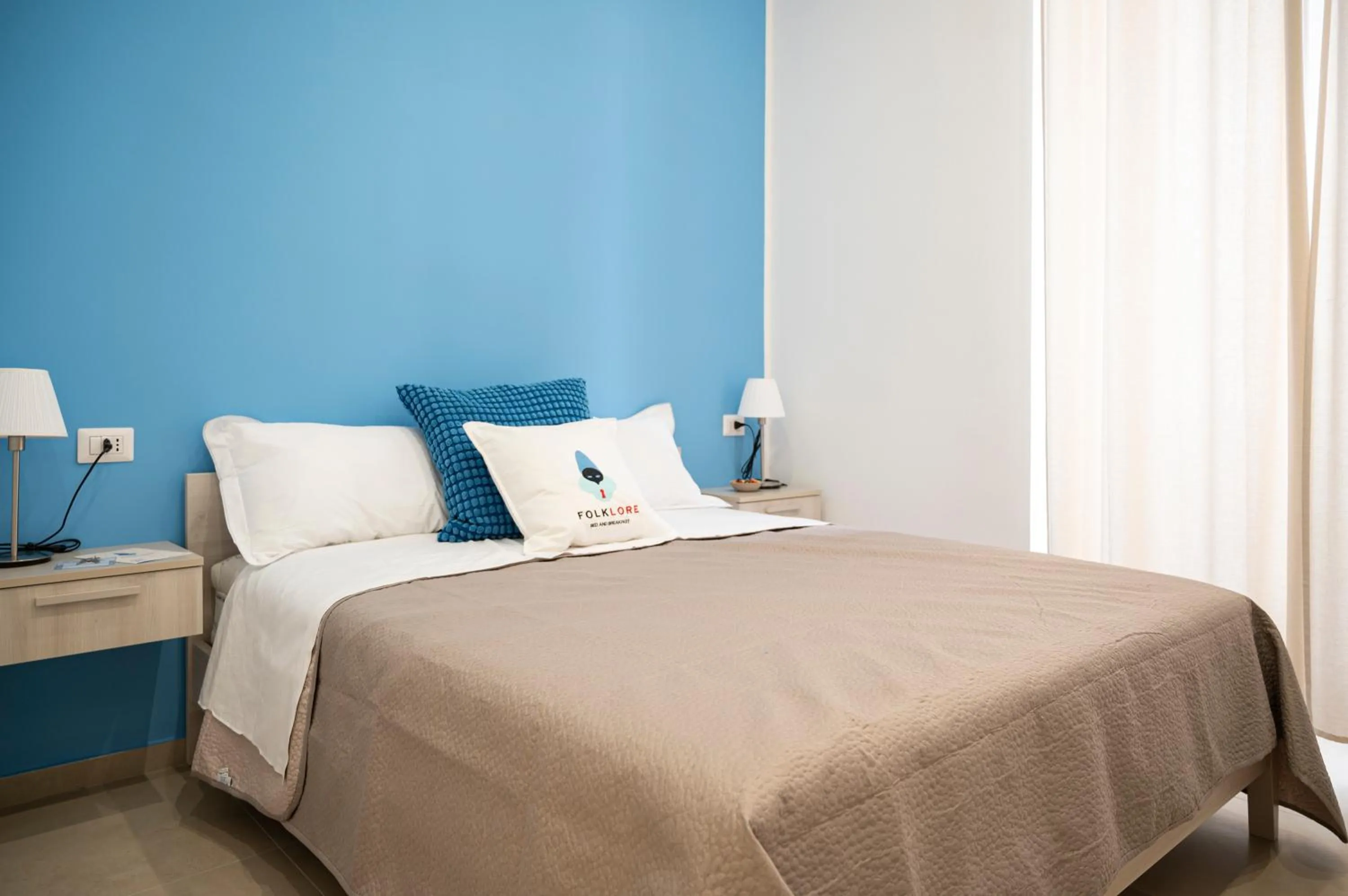 Bed in Folklore B&B