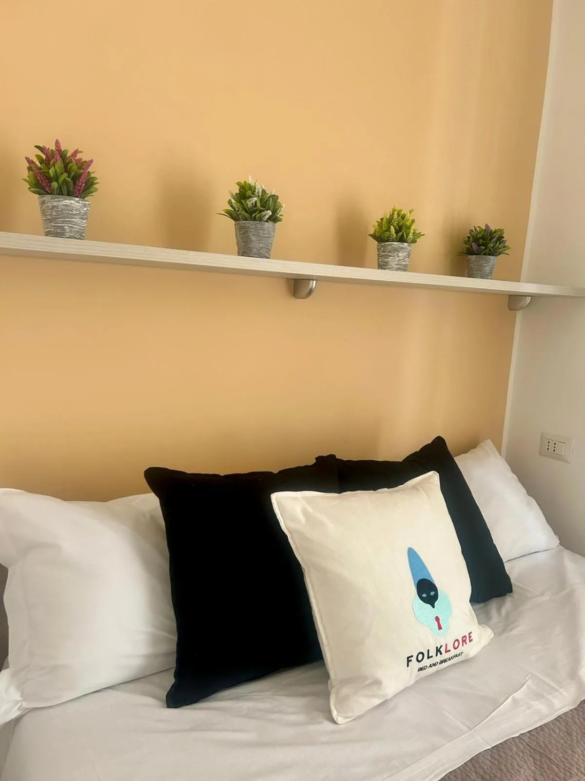 Bed in Folklore B&B