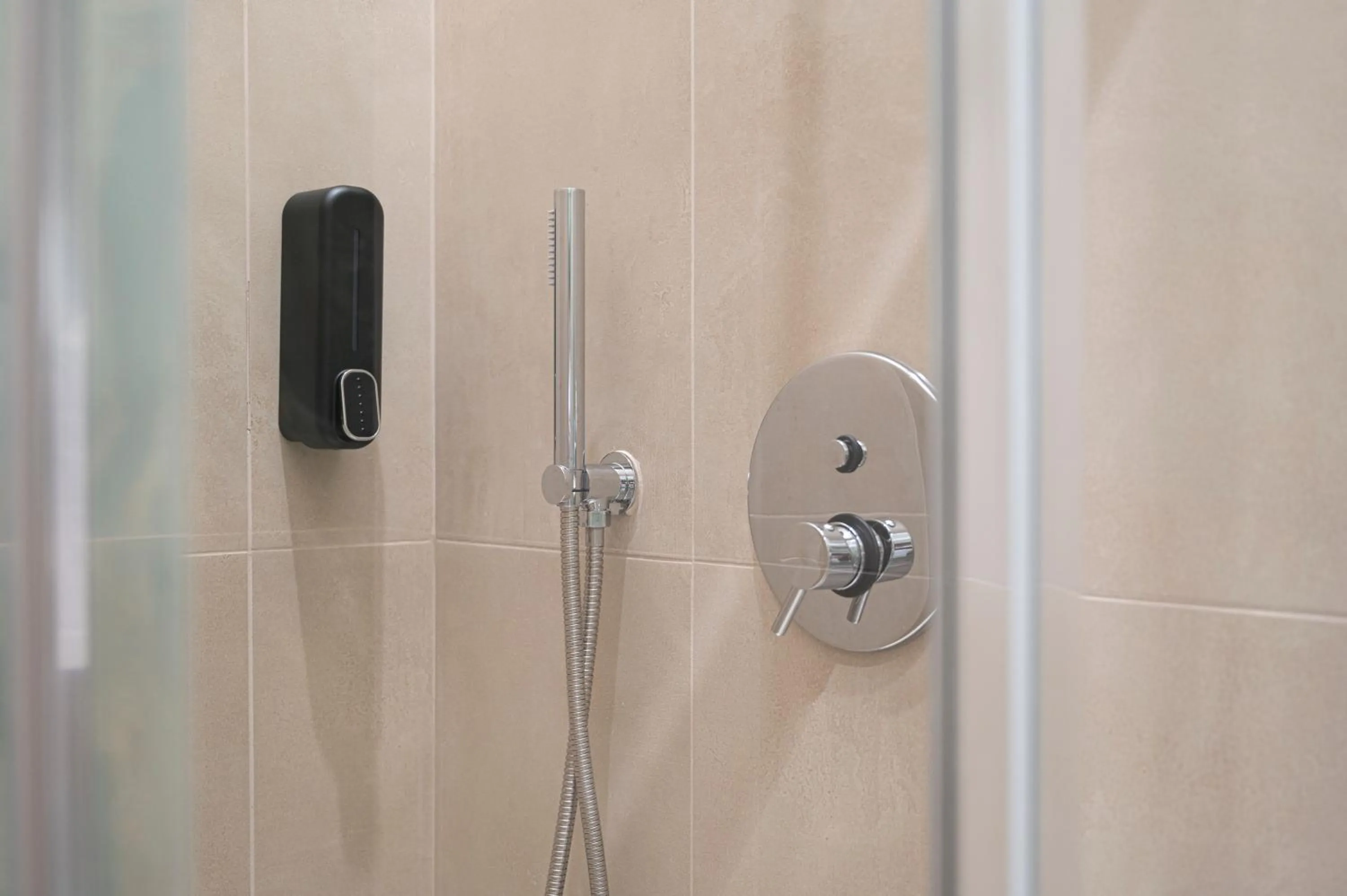 Shower in Folklore B&B
