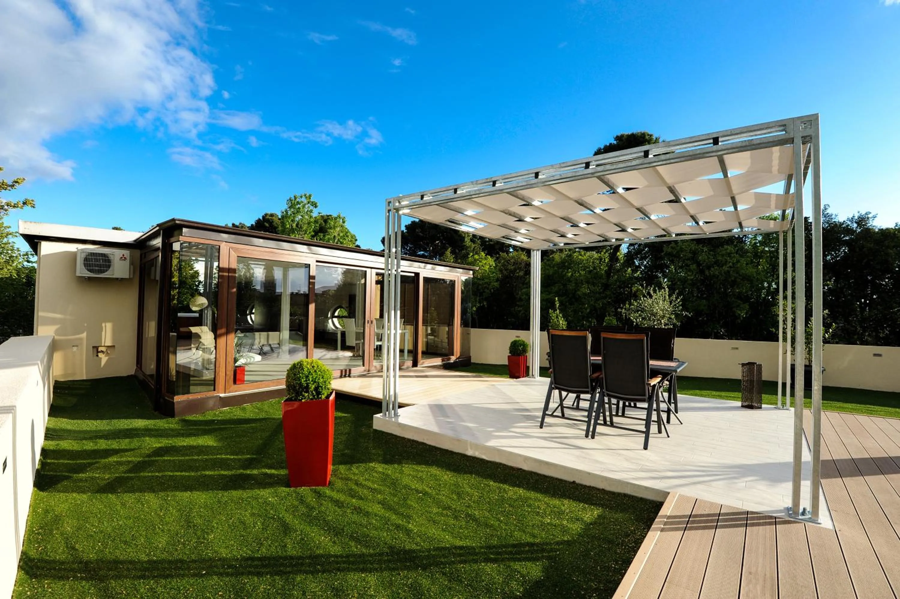 Balcony/Terrace in Feel Good Penthouse With Jacuzzi