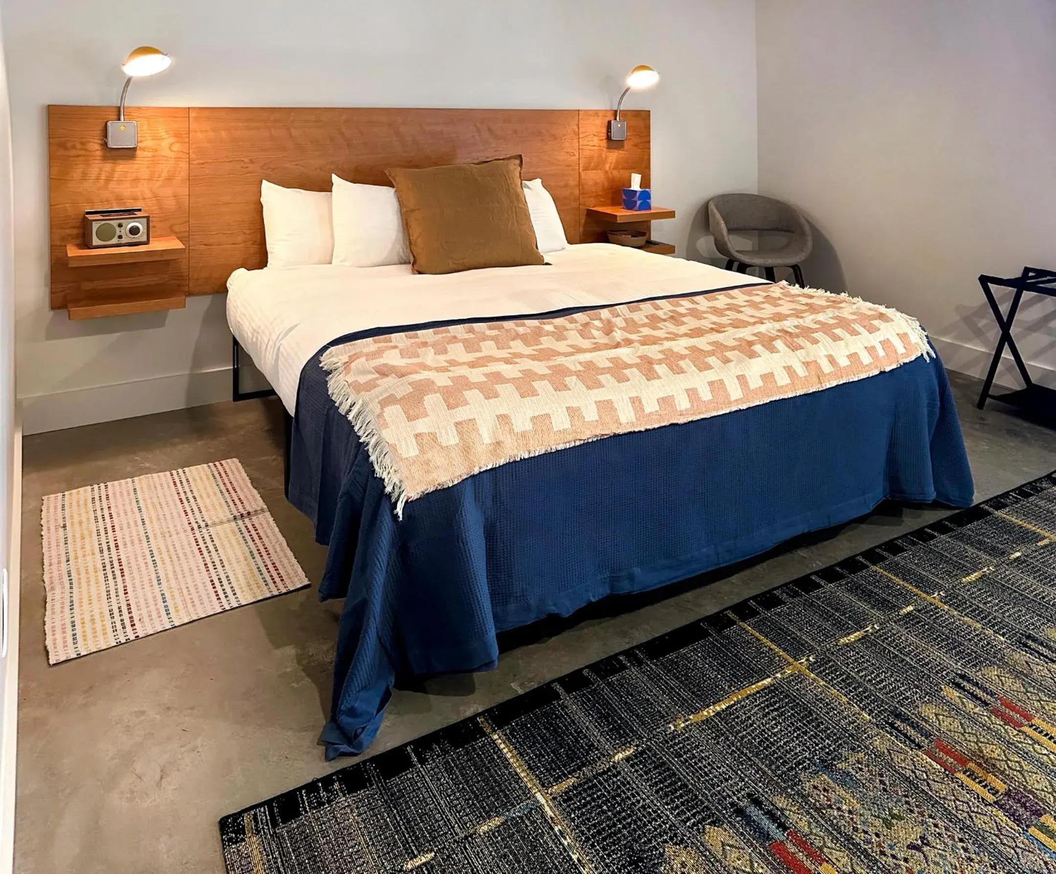 Standard Family Room in Madbush Falls Standard Family Room in Madbush Falls