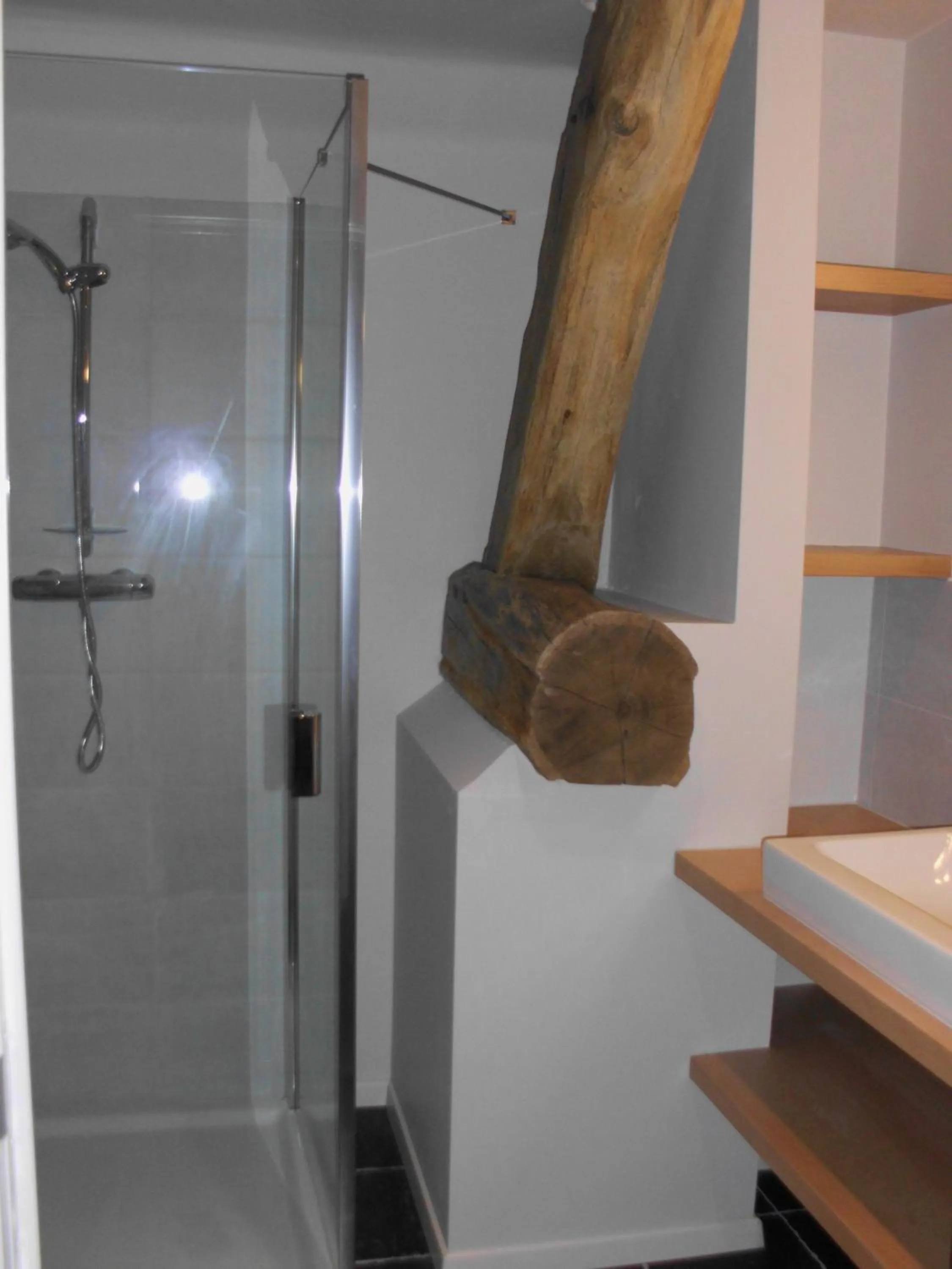 Bathroom in B&B De Oude Winning