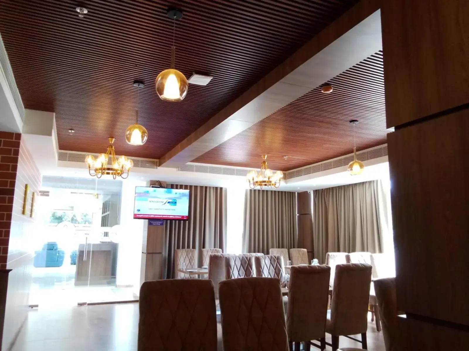 Restaurant/places to eat in MANDARIN SKY Restaurant/places to eat in MANDARIN SKY