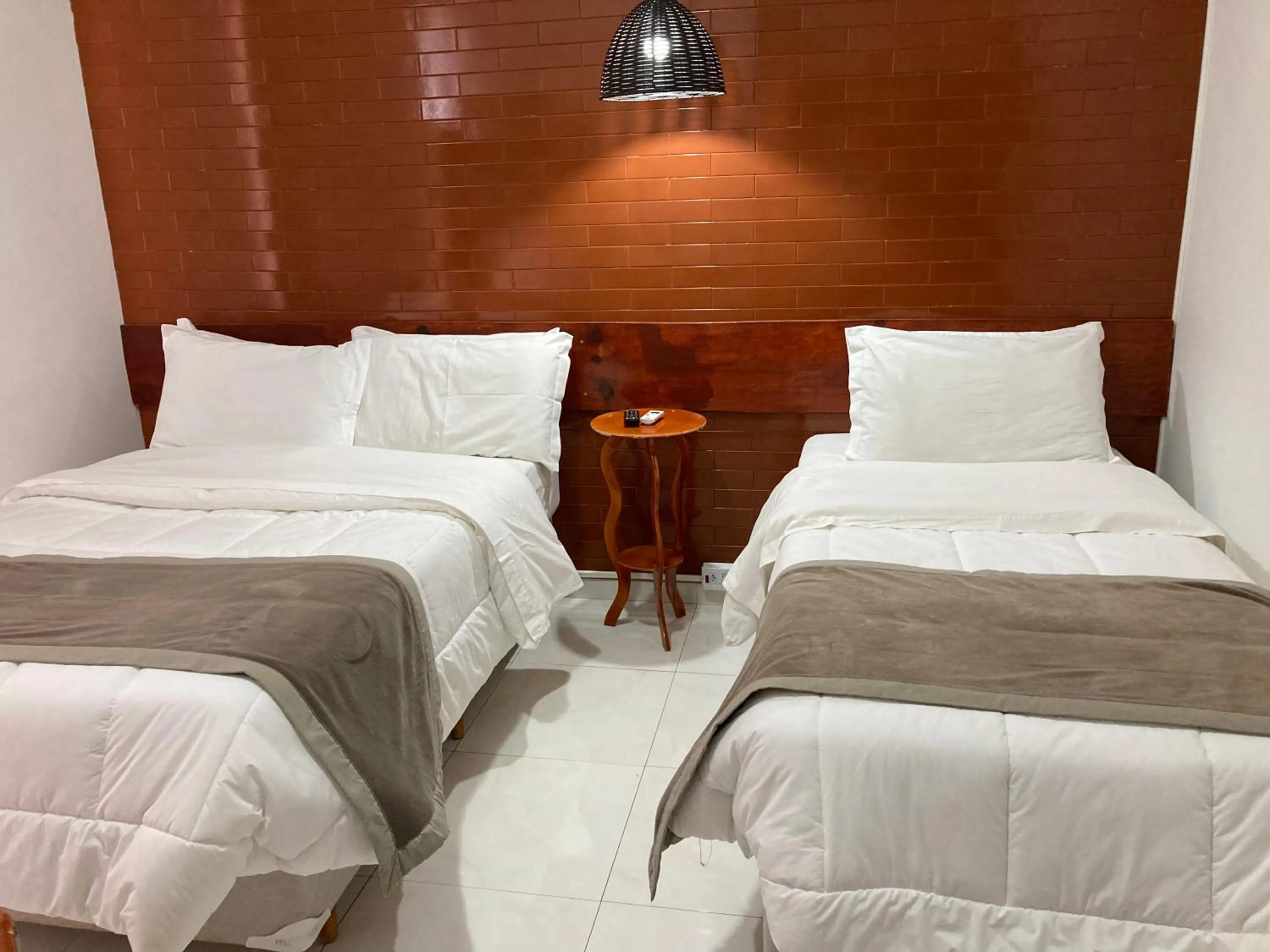 Bedroom, Bed in Hotel Senador Distributed by Ameris - Quedas do Iguaçu - Paraná