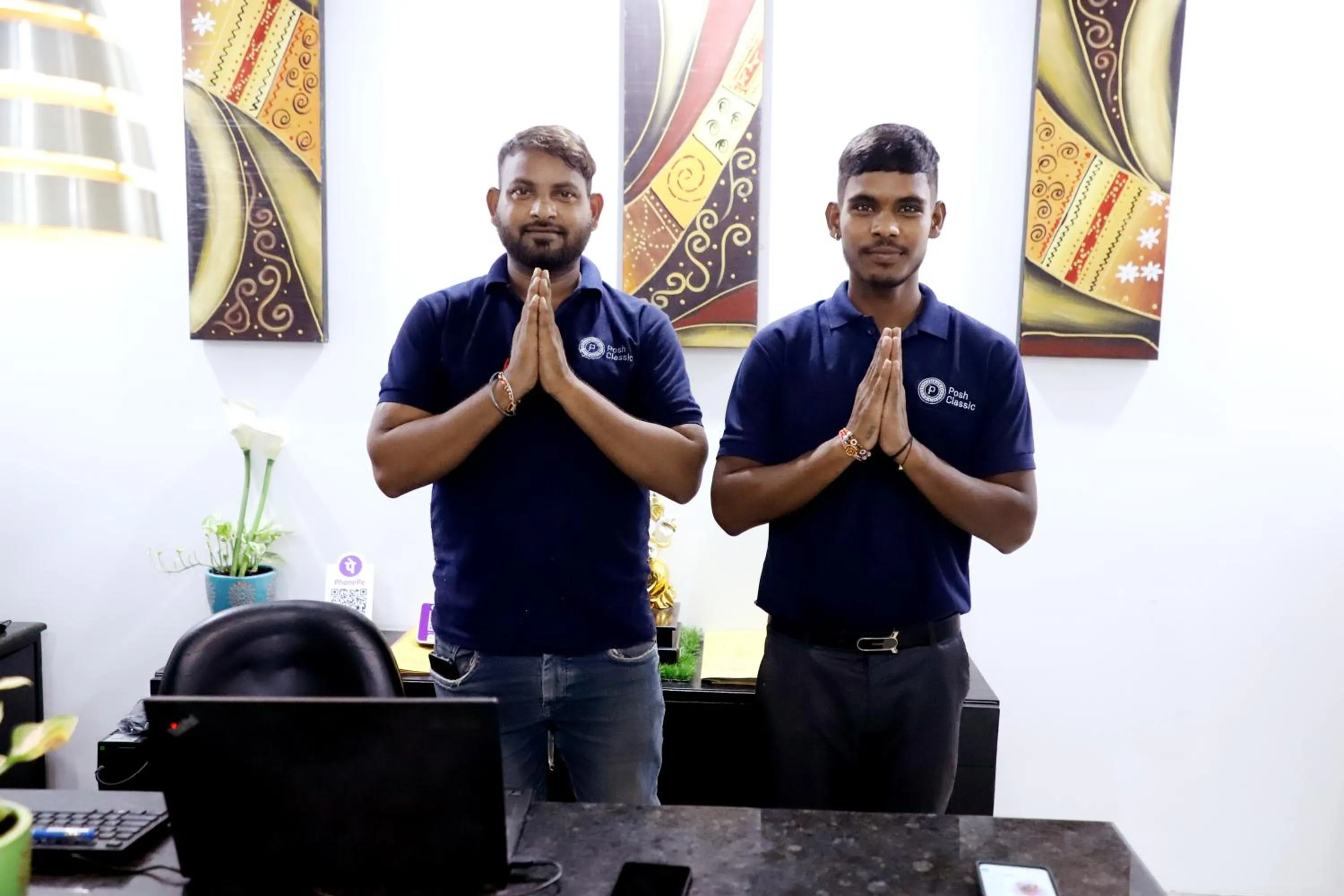 Staff in Posh Suites - Golf Course Road