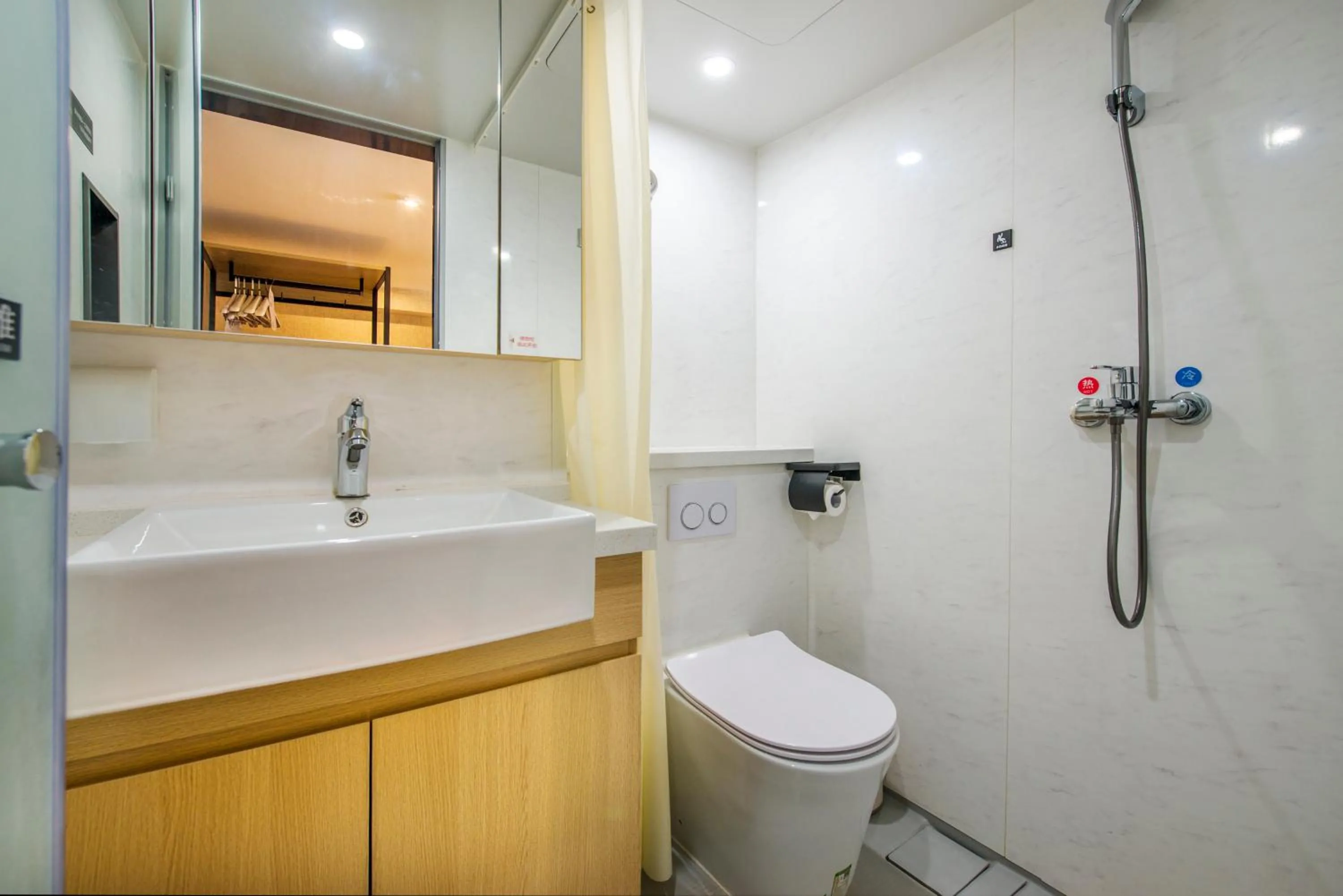 Baytop Living of Guangzhou Drimin House Hotel - Canton Fair Free Shuttle Bus