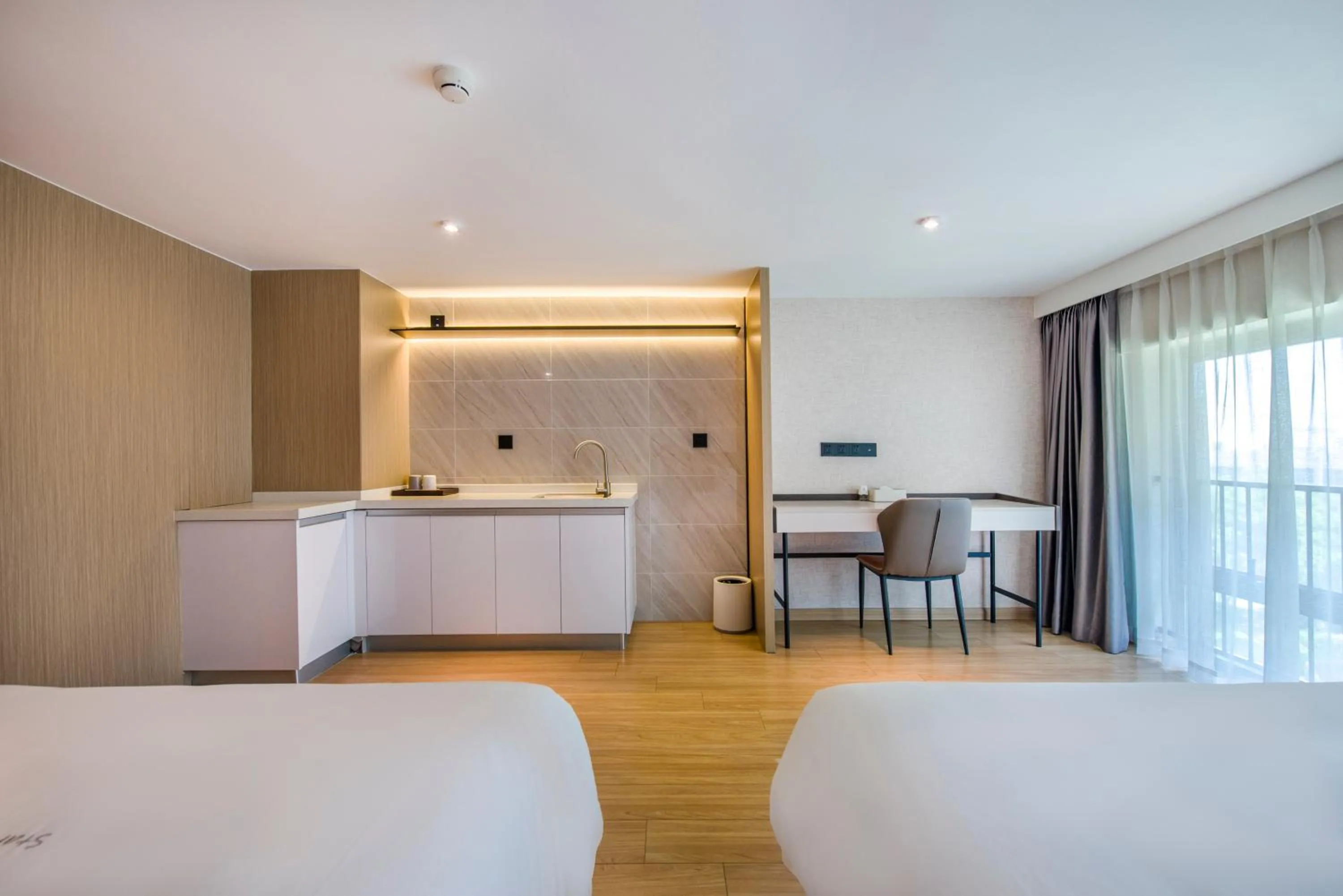 Bed in Baytop Living of Guangzhou Drimin House Hotel - Canton Fair Free Shuttle Bus