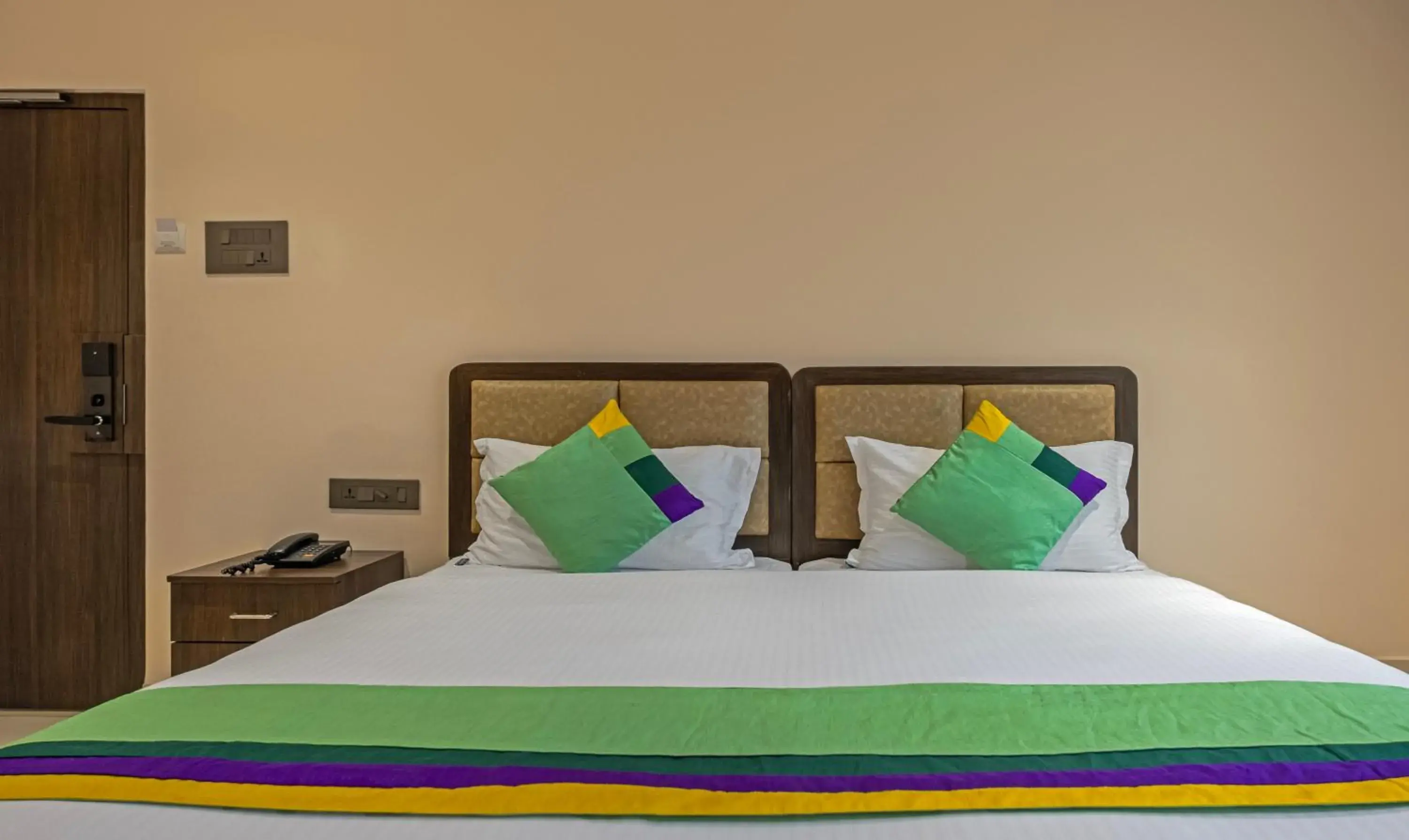 Bed in Treebo Su Casa Grand Bed in Treebo Su Casa Grand