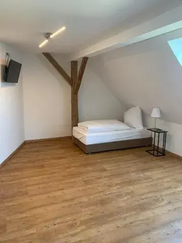 Family Room - single occupancy in Hotel Stanglbräu Family Room - single occupancy in Hotel Stanglbräu