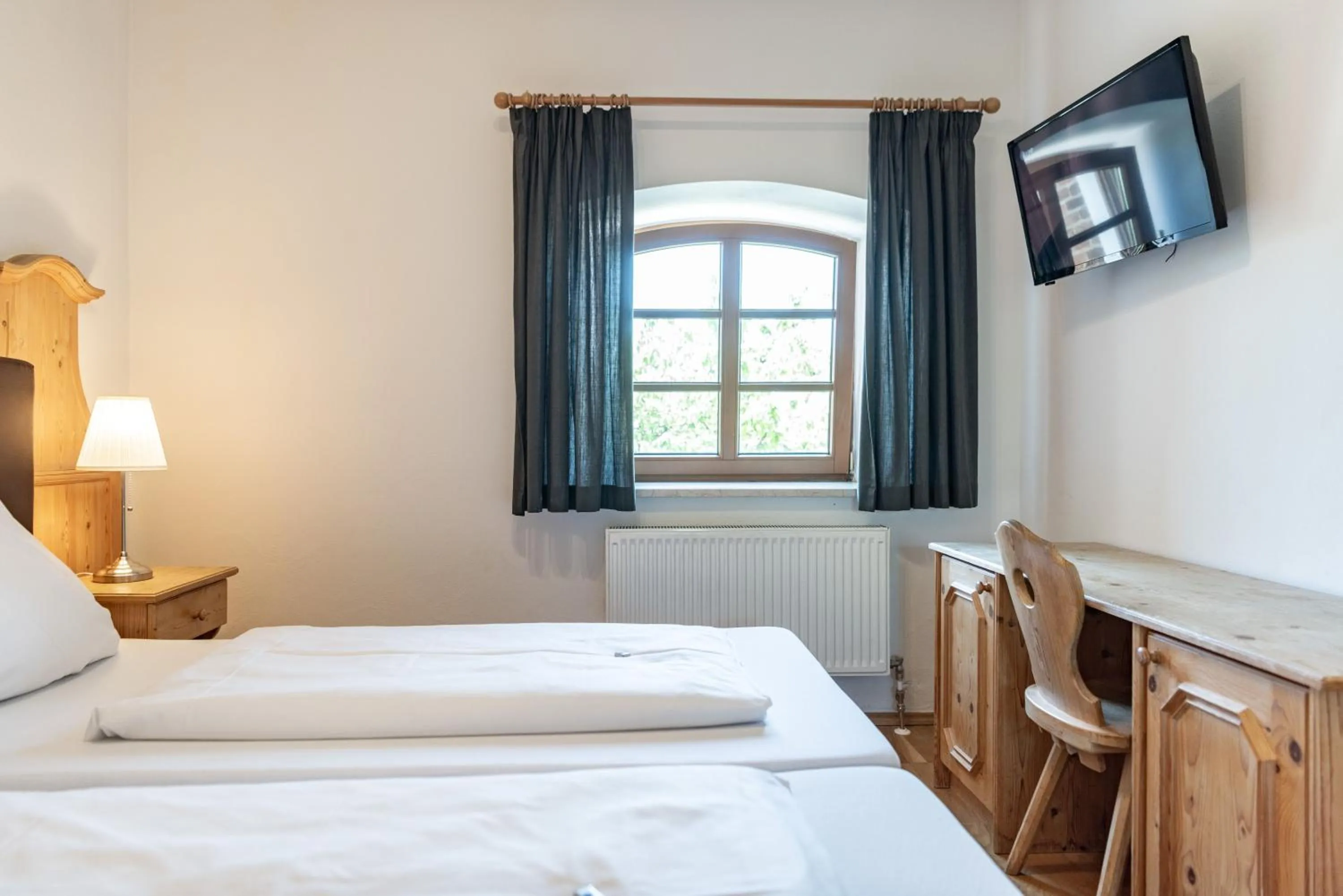 Bedroom, Bed in Hotel Stanglbräu