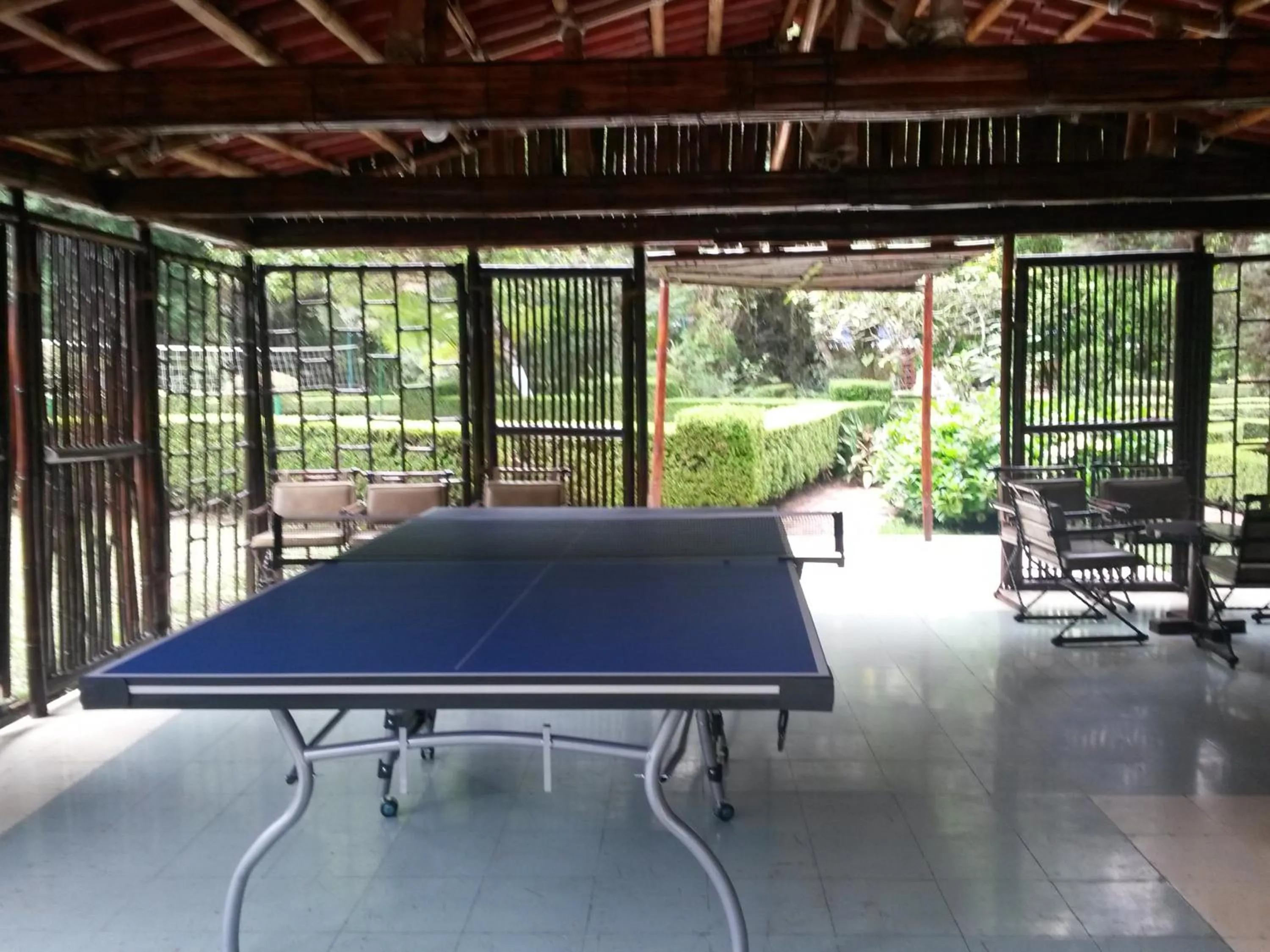 Table tennis in Hotel Mi Ranchito