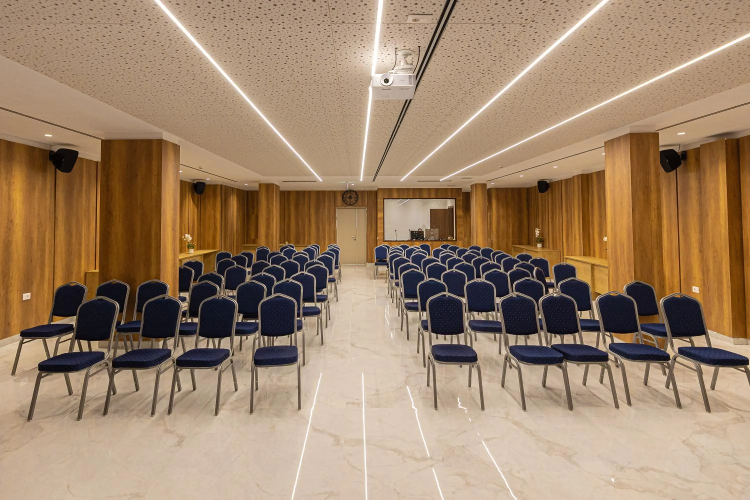 Meeting/conference room in Navy Hotel