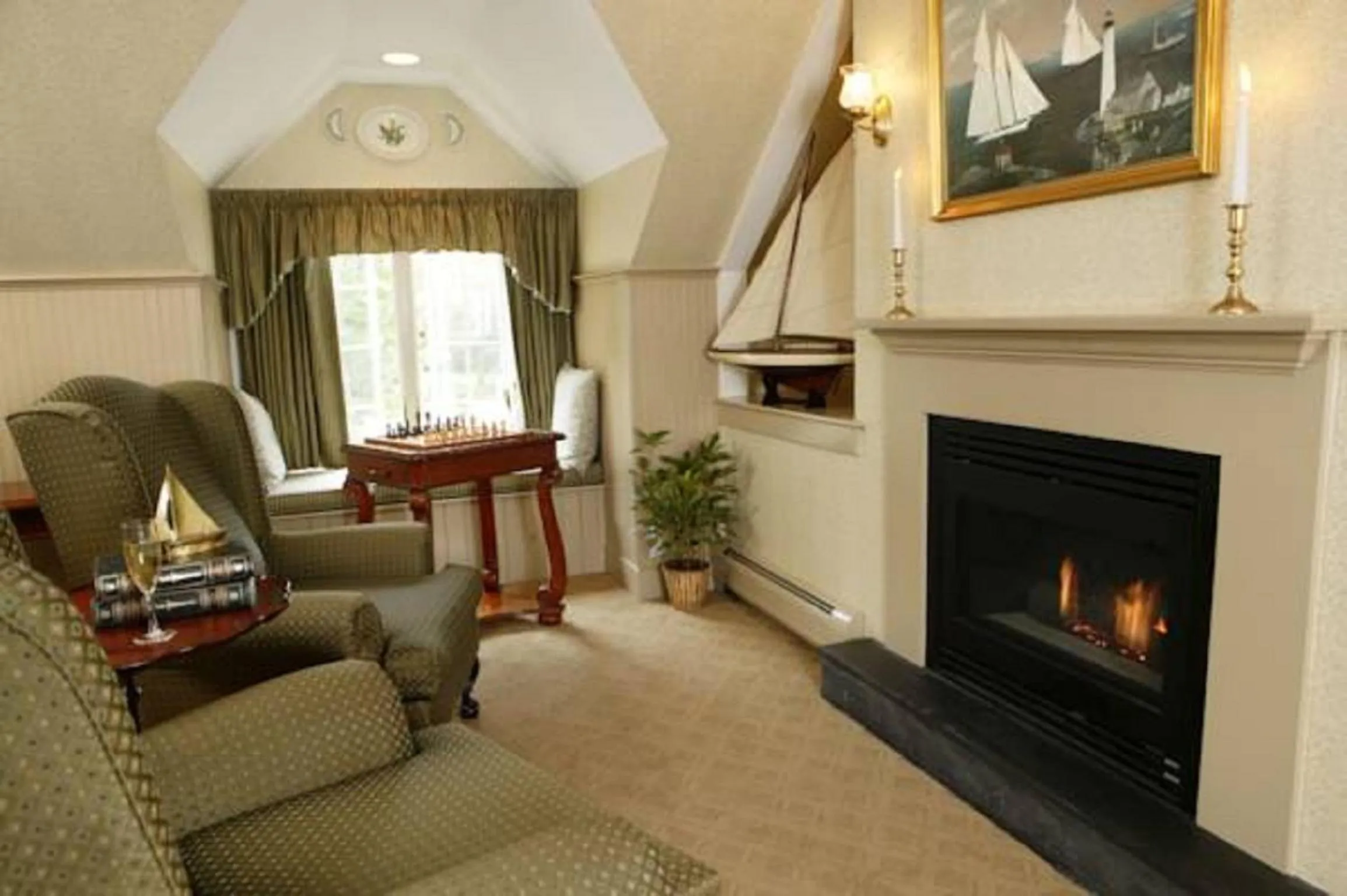 Decorative detail in Captain's House Inn