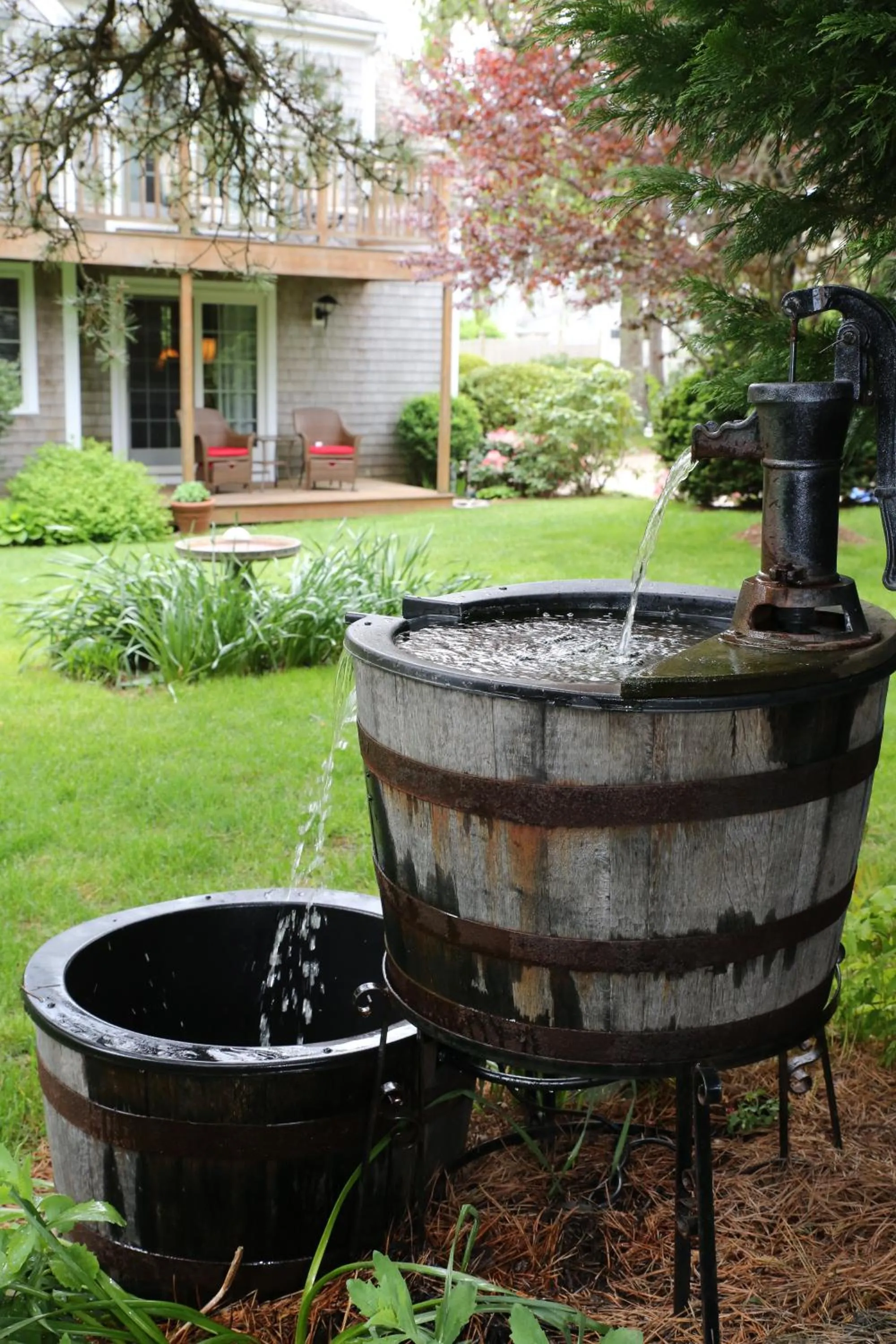 Garden in Captain's House Inn