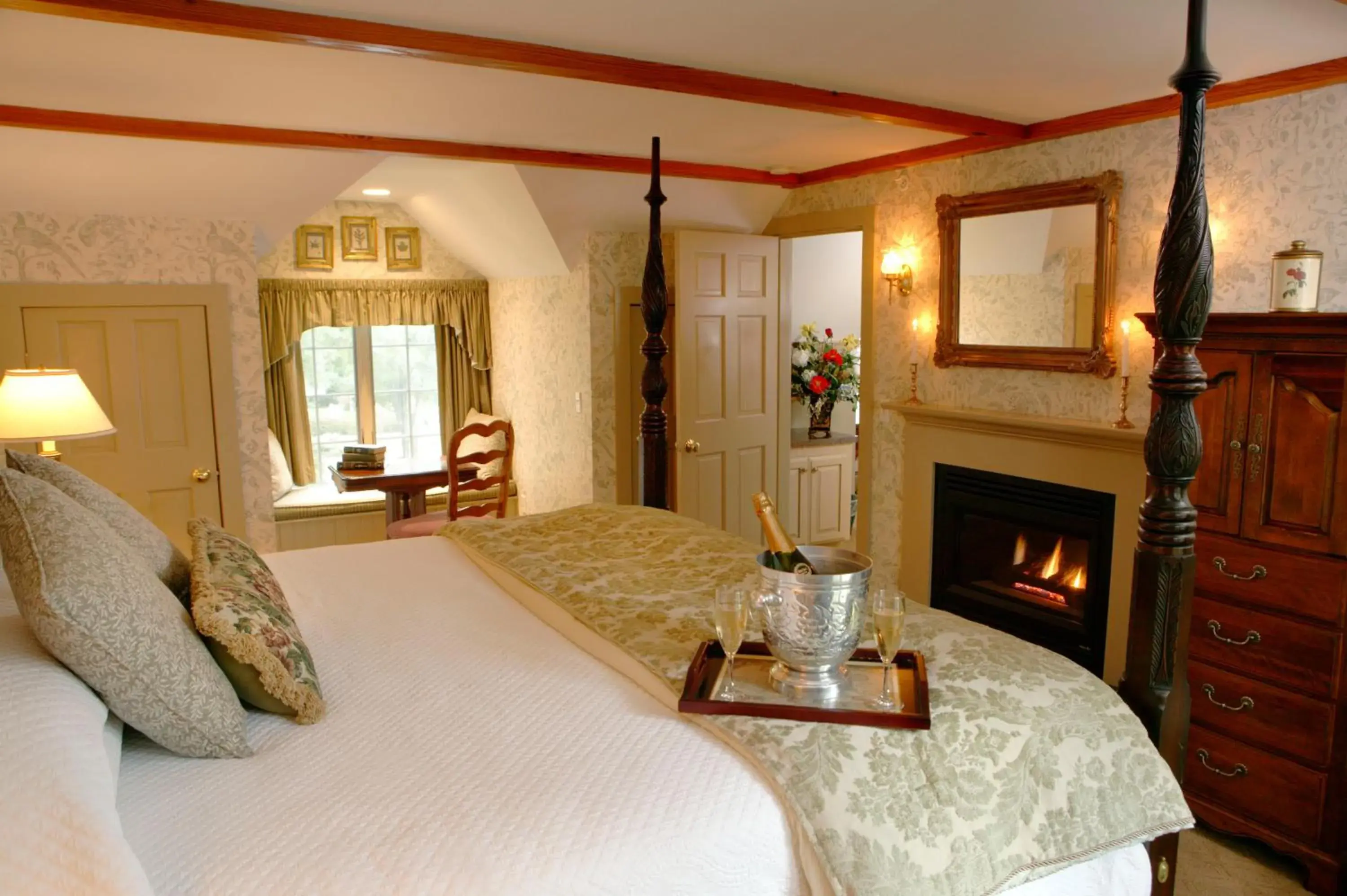 One Bedroom King Suite with Fireplace - Stable (Lydia Harding) in Captain's House Inn One Bedroom King Suite with Fireplace - Stable (Lydia Harding) in Captain's House Inn