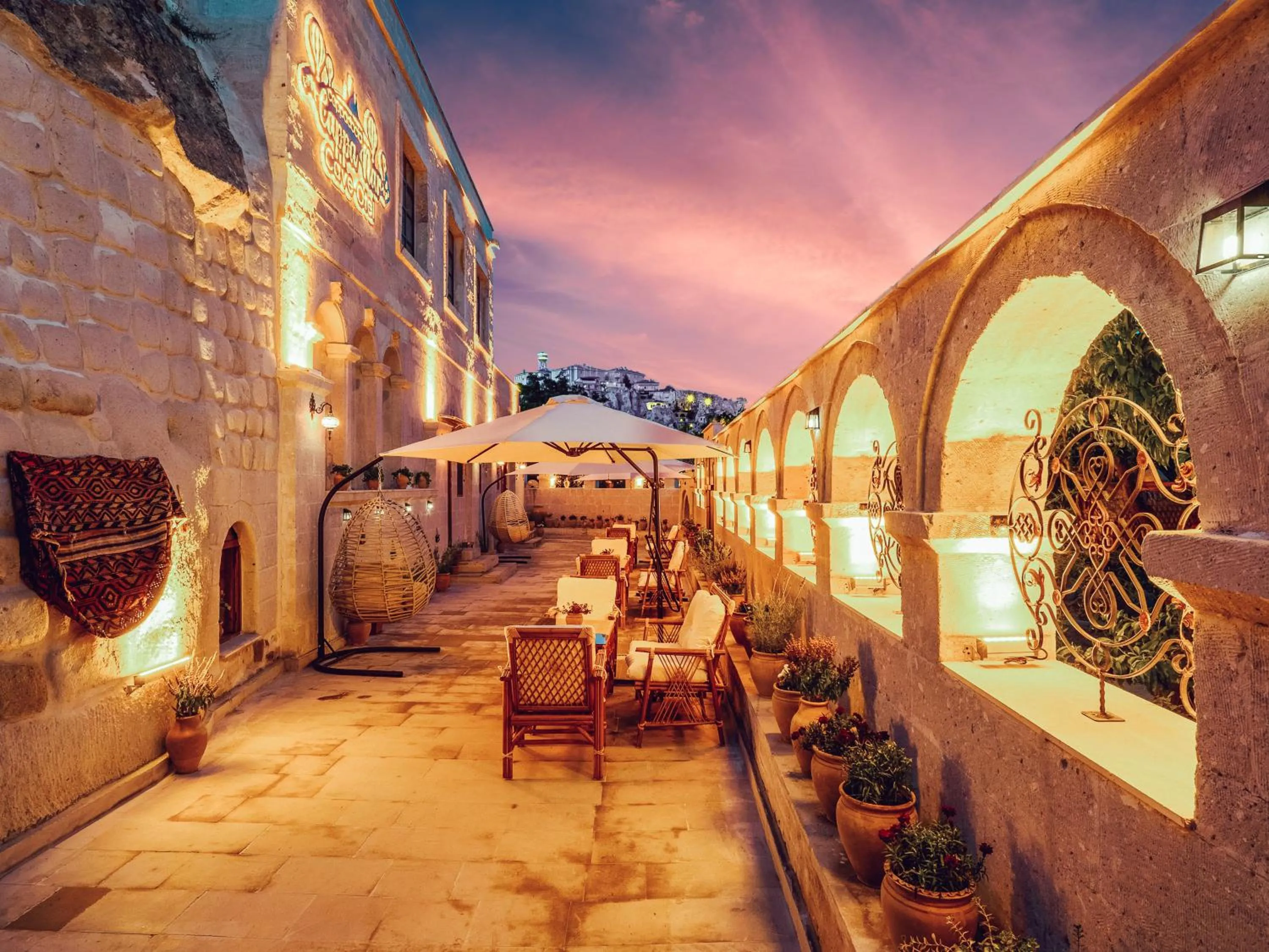 Garden in Cappanar Cave Hotel