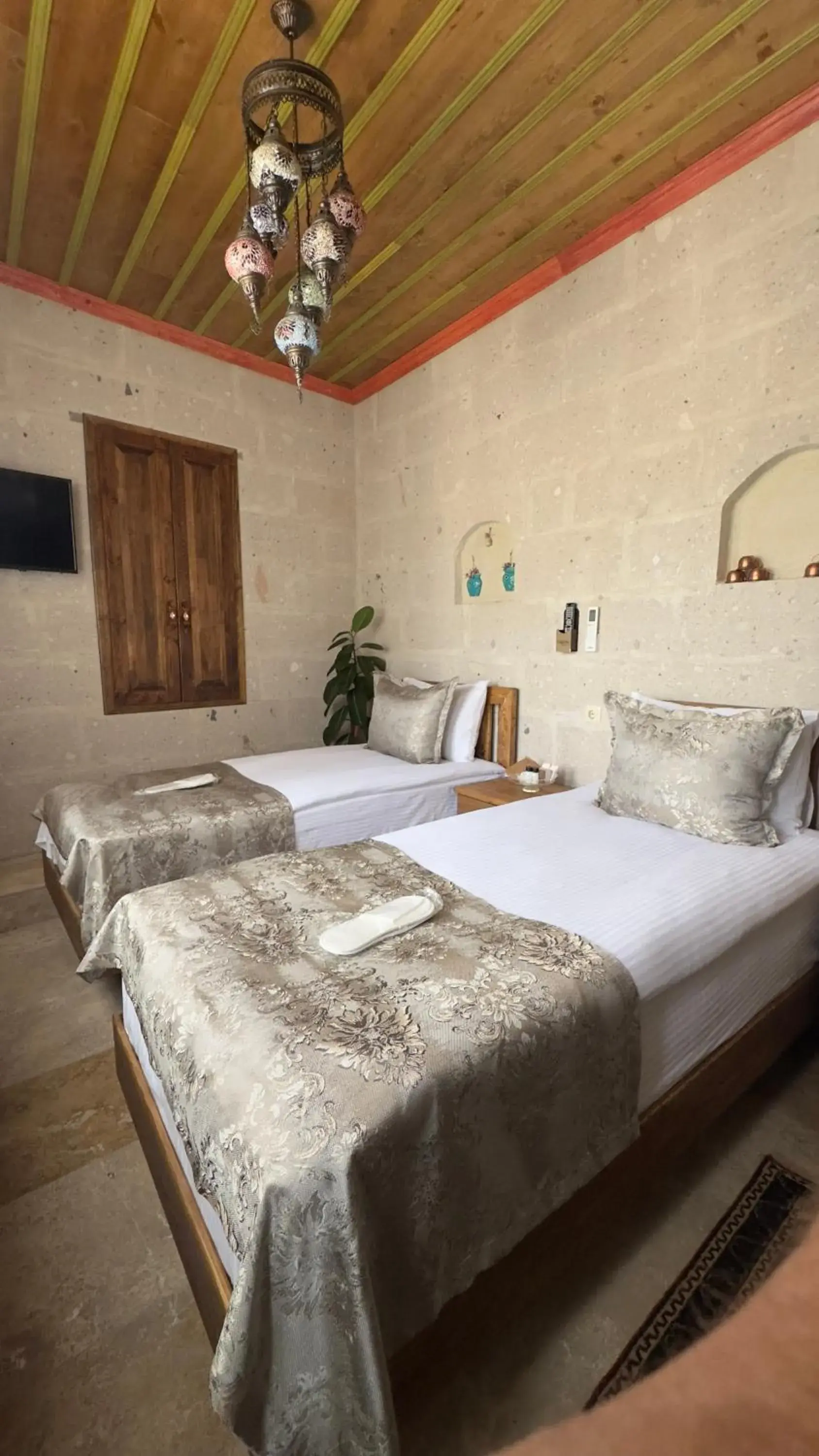 Standard Twin Room with Garden View in Cappanar Cave Hotel Standard Twin Room with Garden View in Cappanar Cave Hotel