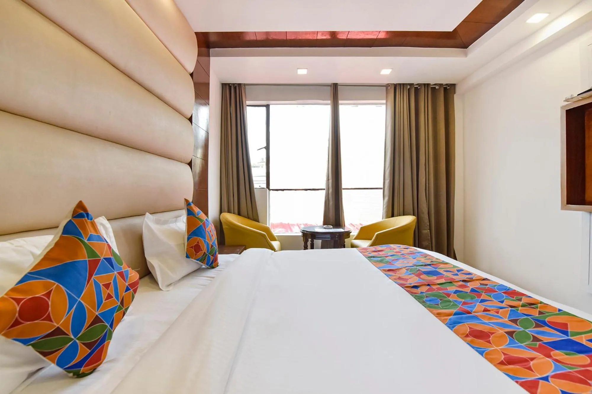 Bed in FabHotel Sikka Royal Classic - Mall road