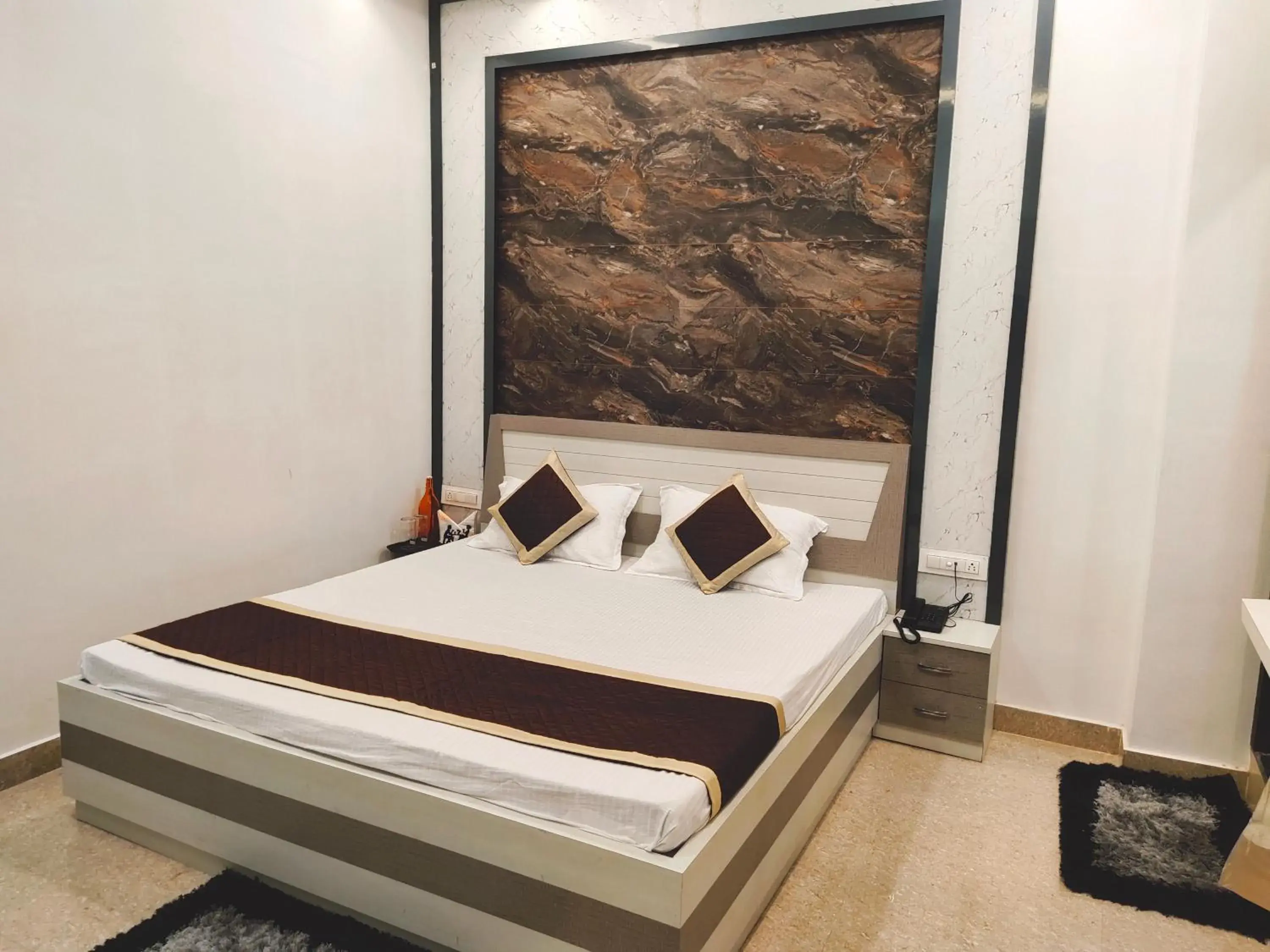 Bed in Hotel The Shree Jee Palace Bed in Hotel The Shree Jee Palace