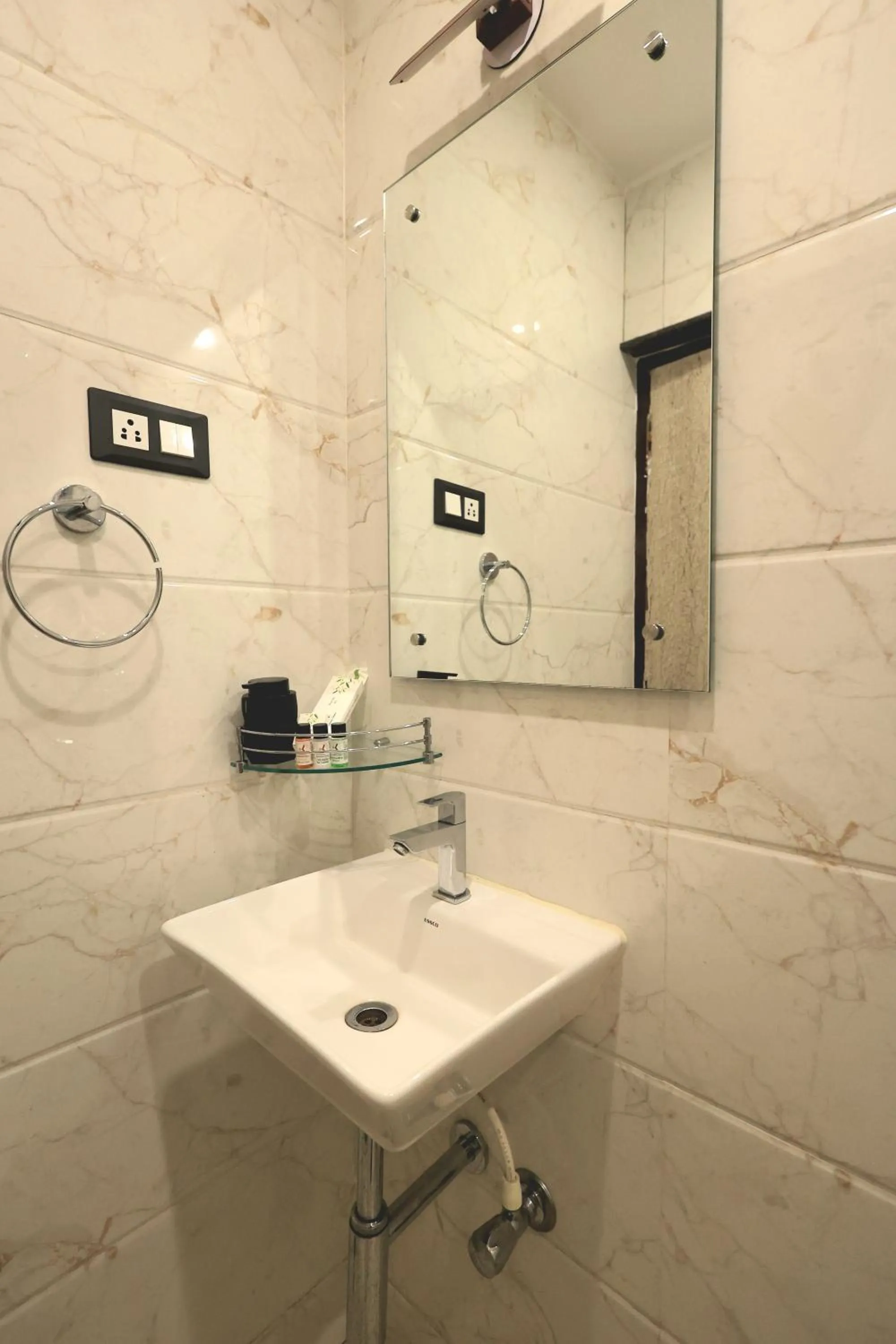 Bathroom in karisma premium