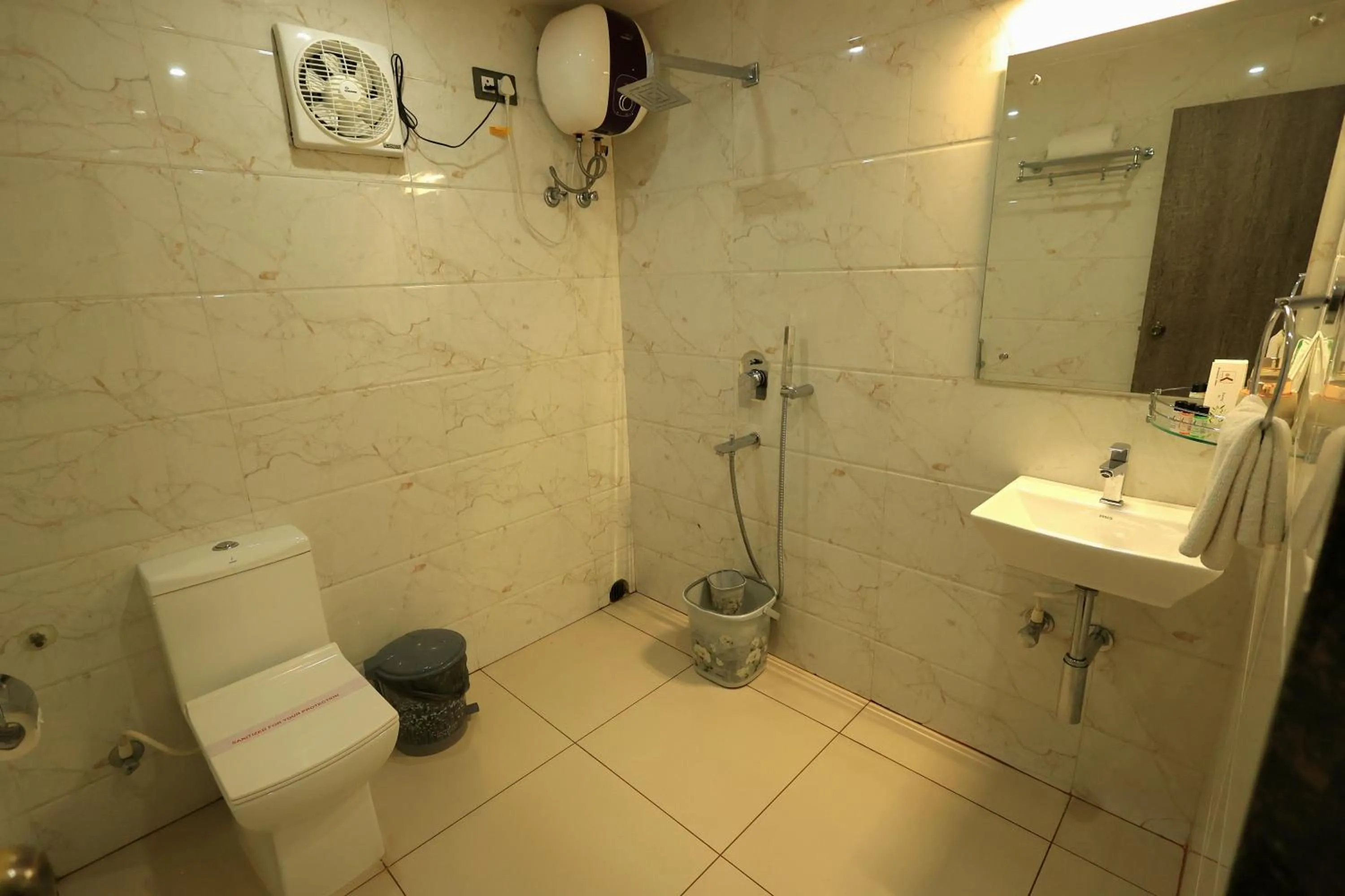 Bathroom in karisma premium