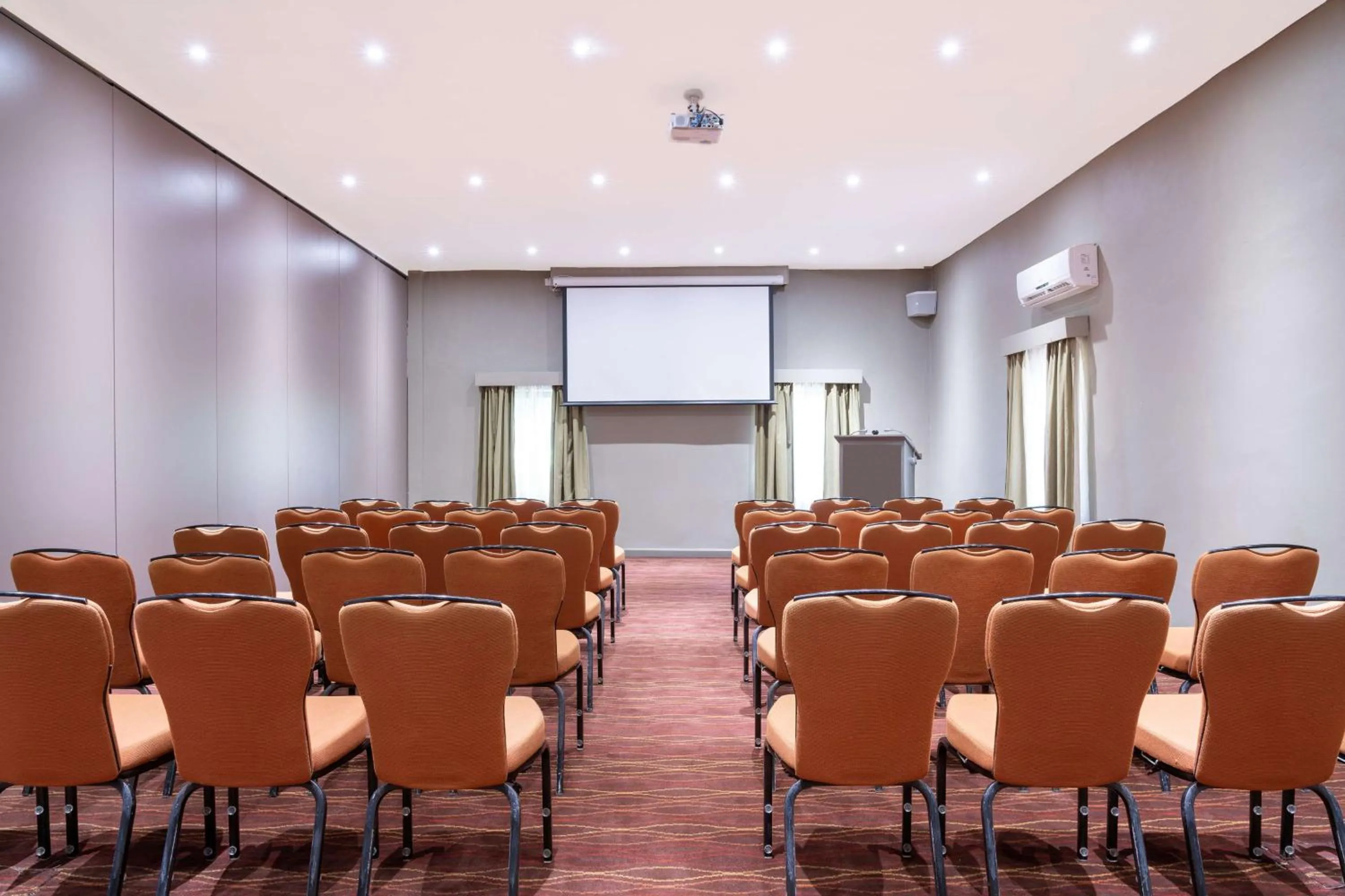 Meeting/conference room in Radisson Blu Mammy Yoko Hotel