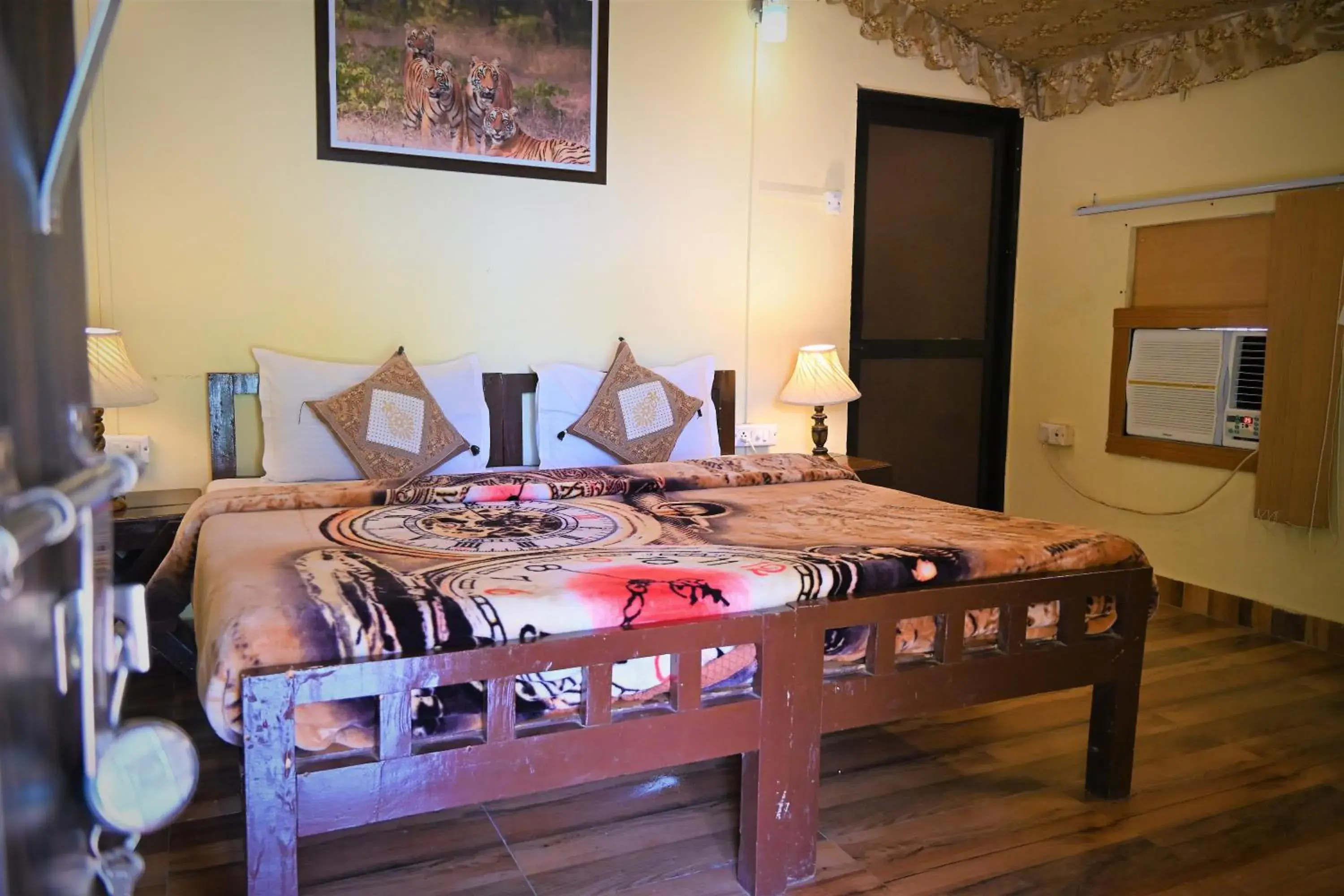 Bed in Ranthambore Jungle Home Bed in Ranthambore Jungle Home