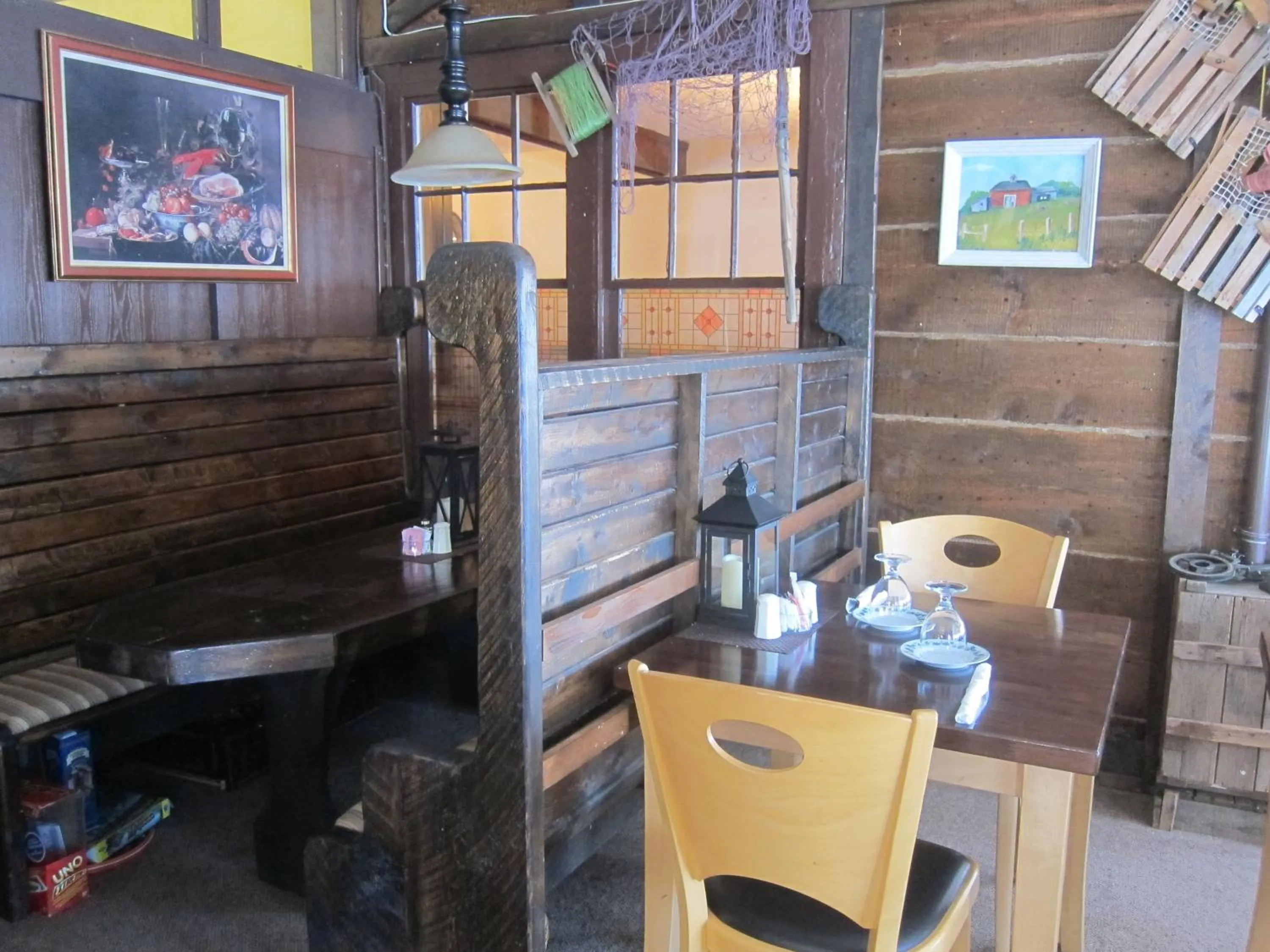 Restaurant/Places to Eat in Salmon River Country Inn