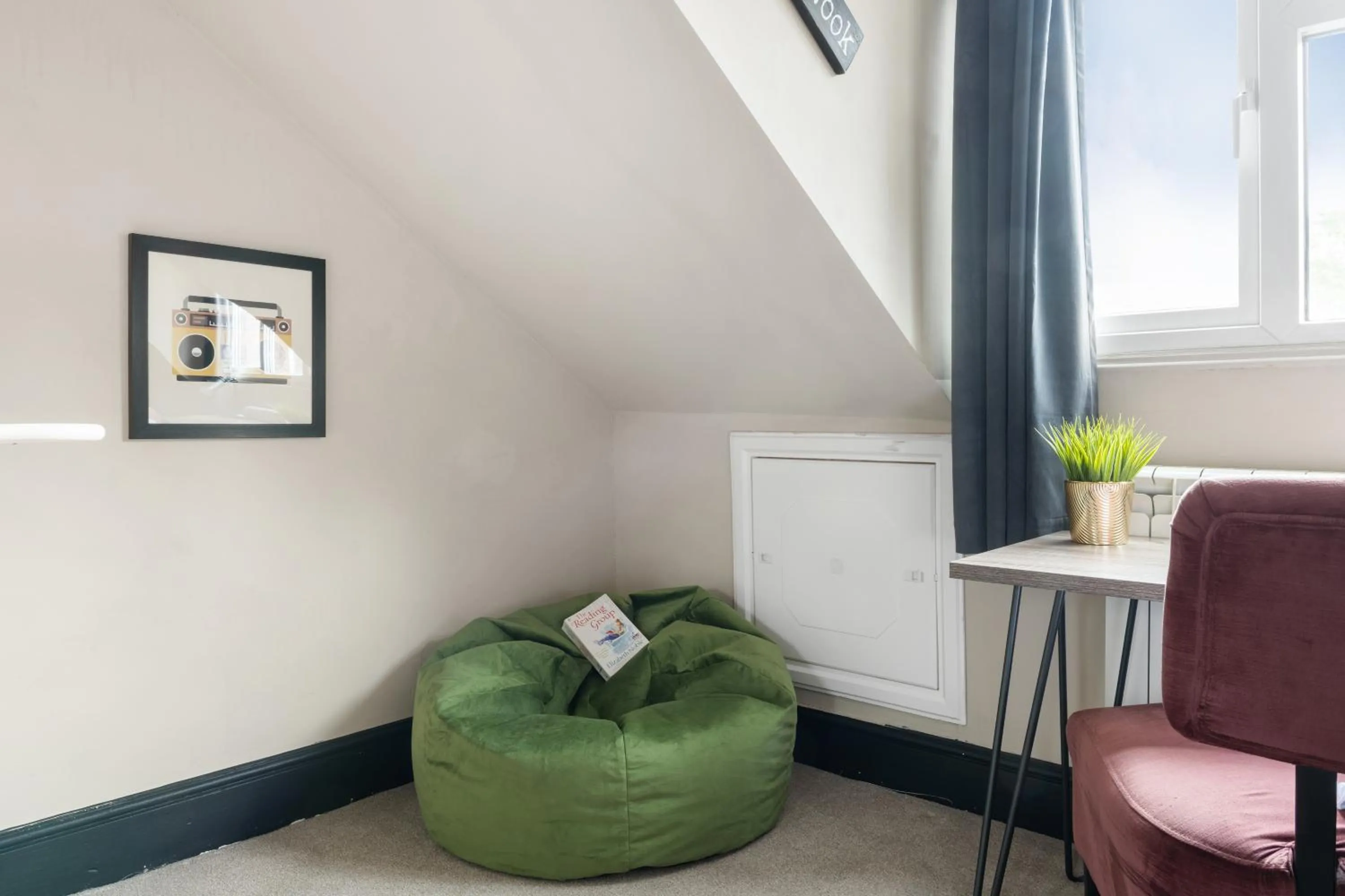 Seating area in Hidden retreat in the heart of the city - 2 Bed Apt