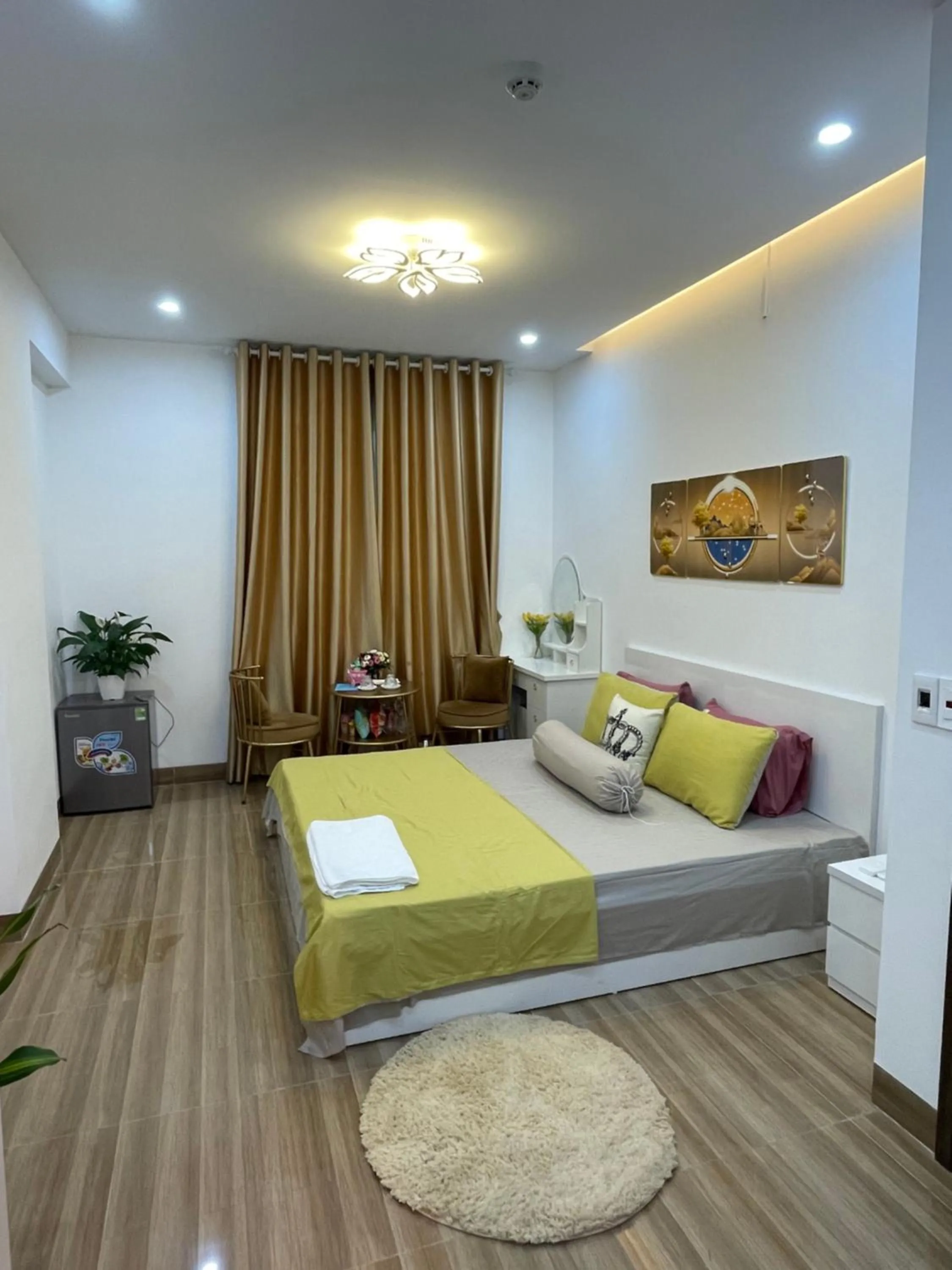 Bedroom, Bed in Nhà Nghỉ Huyền Anh