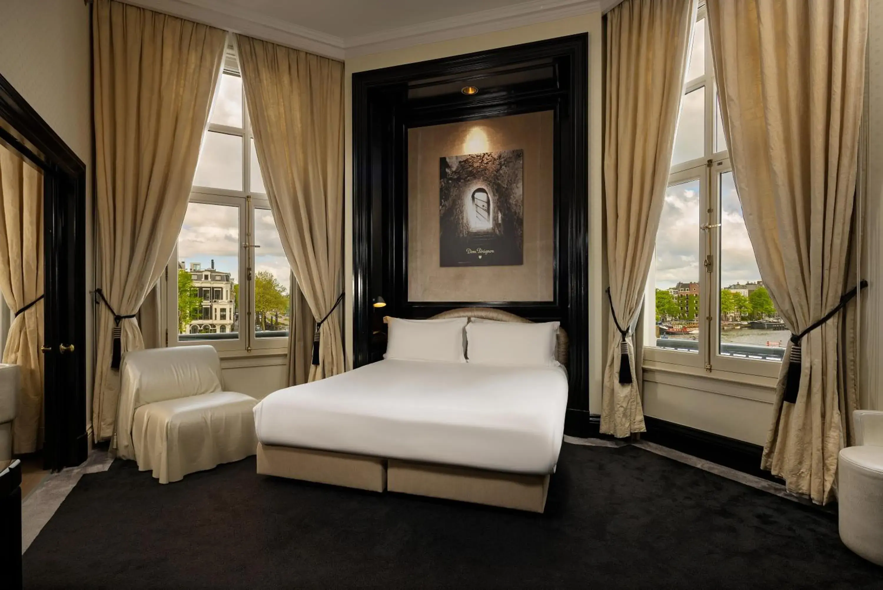 Bed in InterContinental Amstel Amsterdam by IHG Bed in InterContinental Amstel Amsterdam by IHG