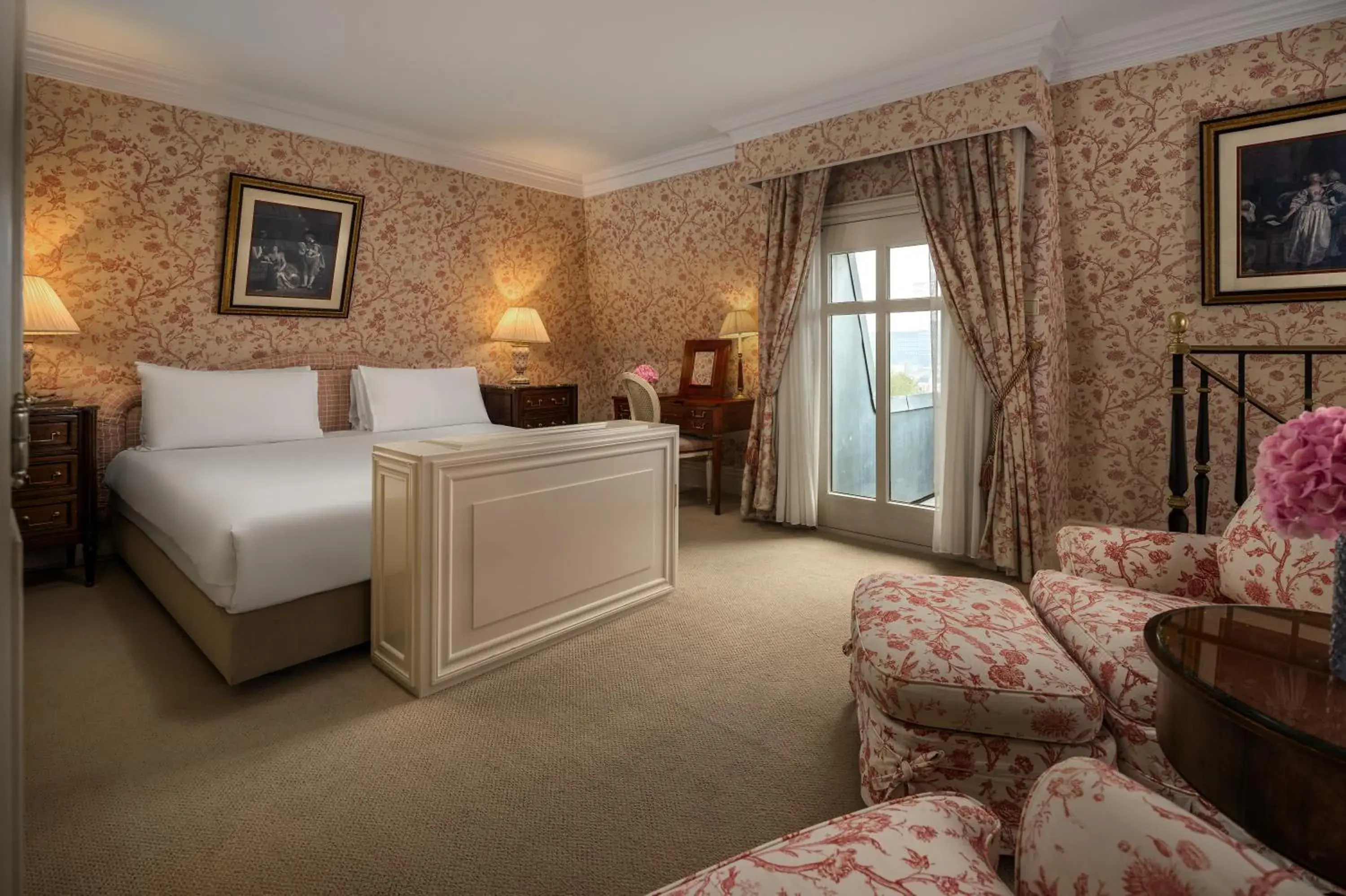 Bedroom, Bed in InterContinental Amstel Amsterdam by IHG Bedroom, Bed in InterContinental Amstel Amsterdam by IHG