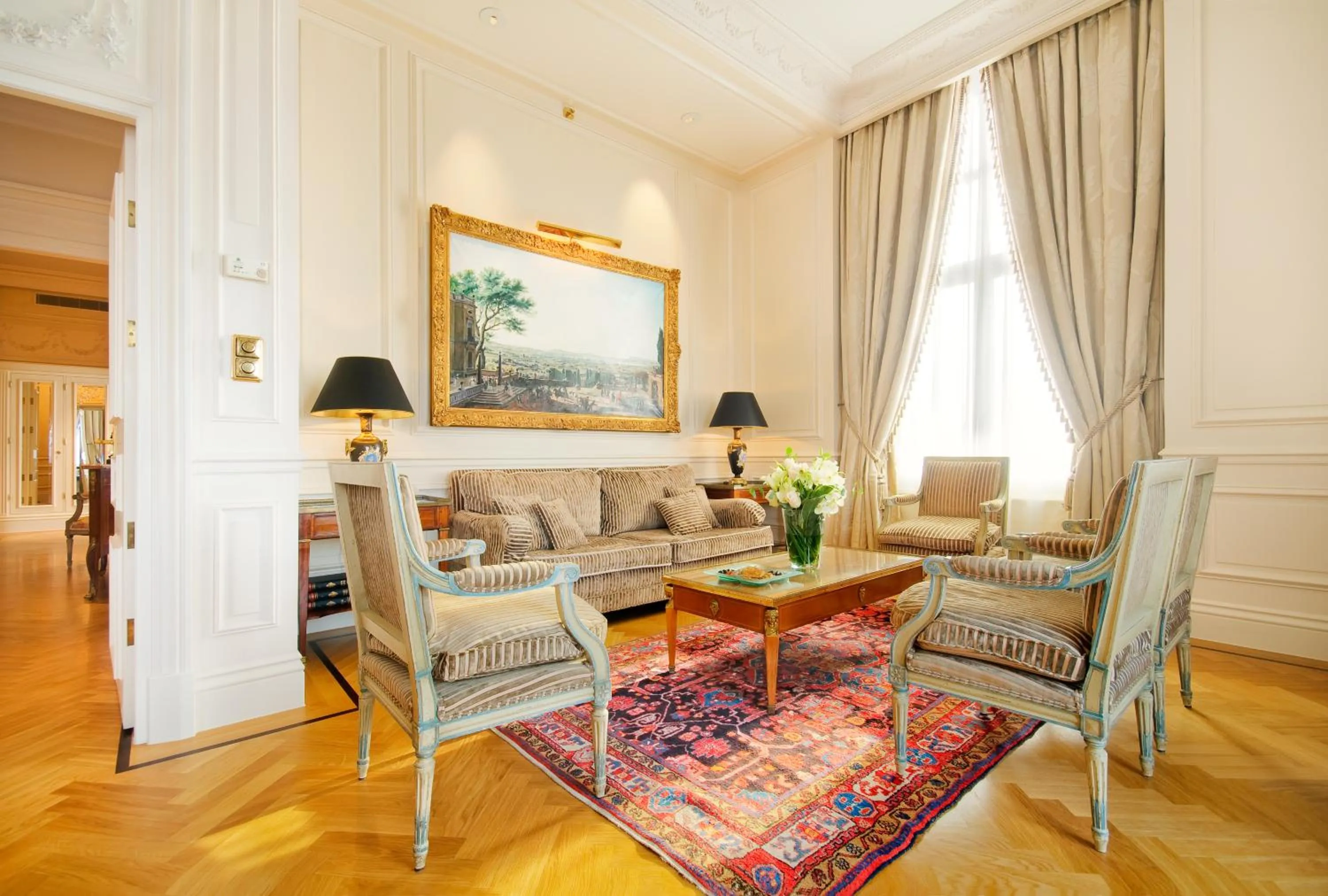 Living room in InterContinental Amstel Amsterdam by IHG